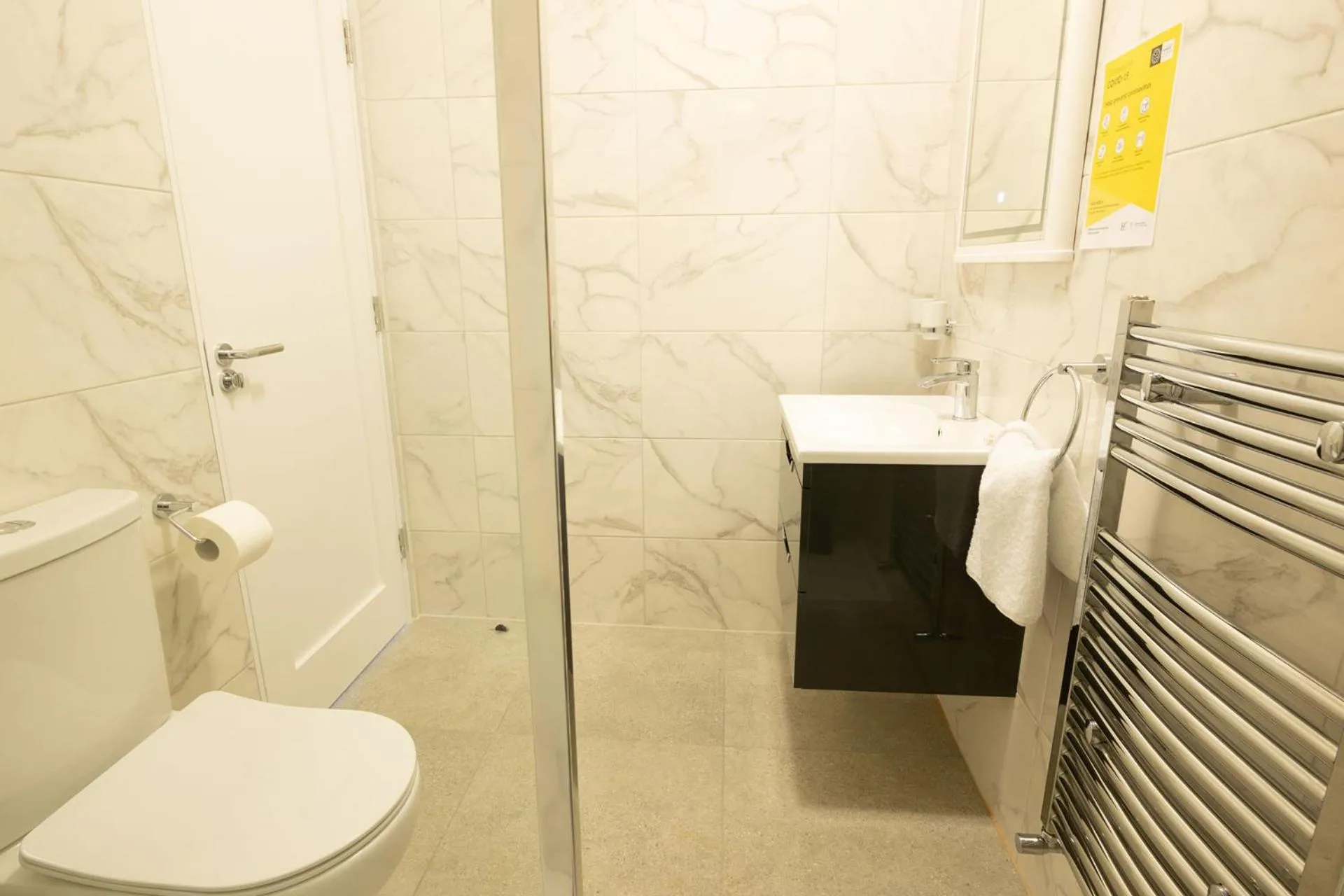 Bathroom in Station House Bed & Breakfast