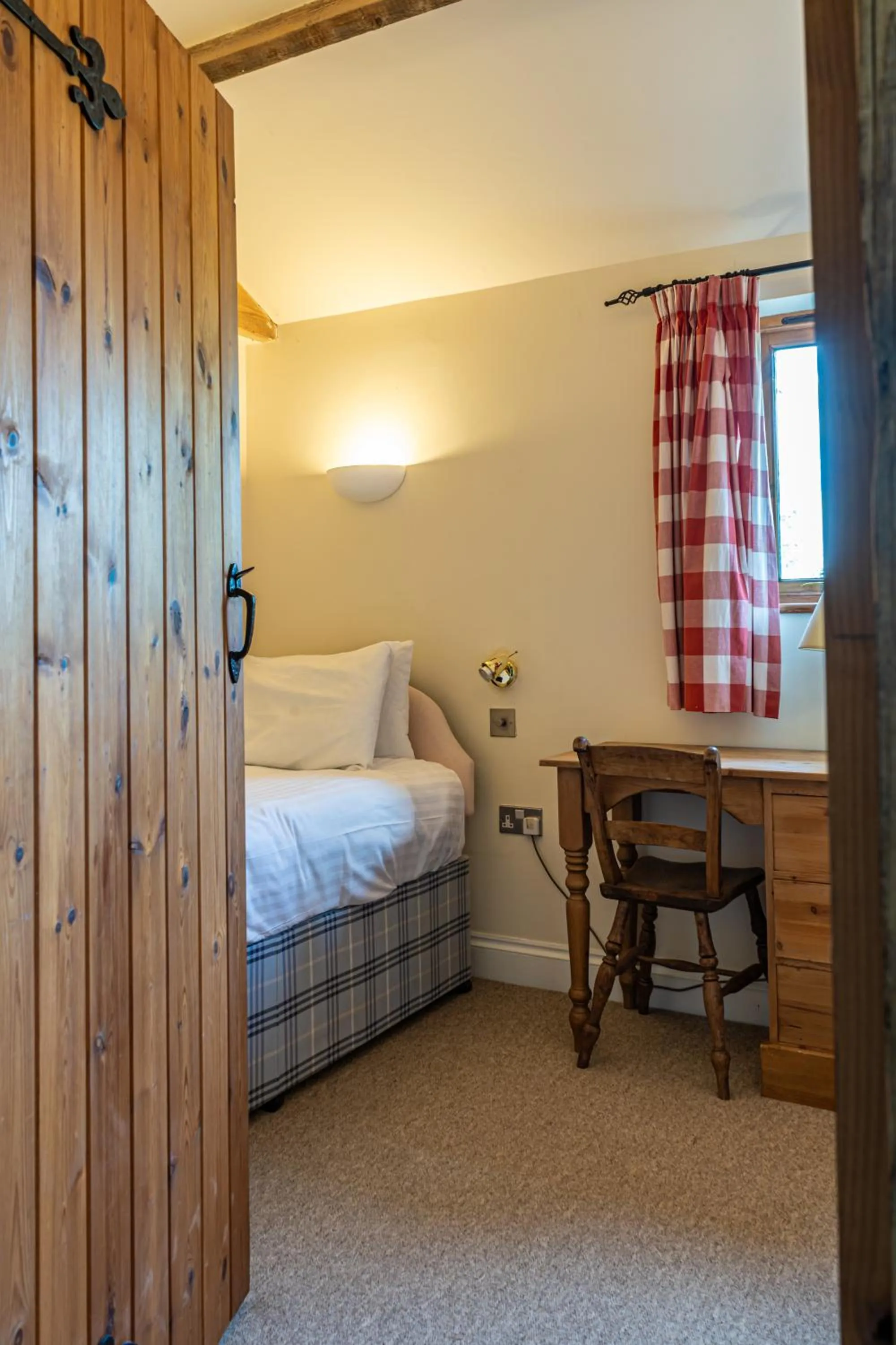 The Stables - Holly Tree Barns