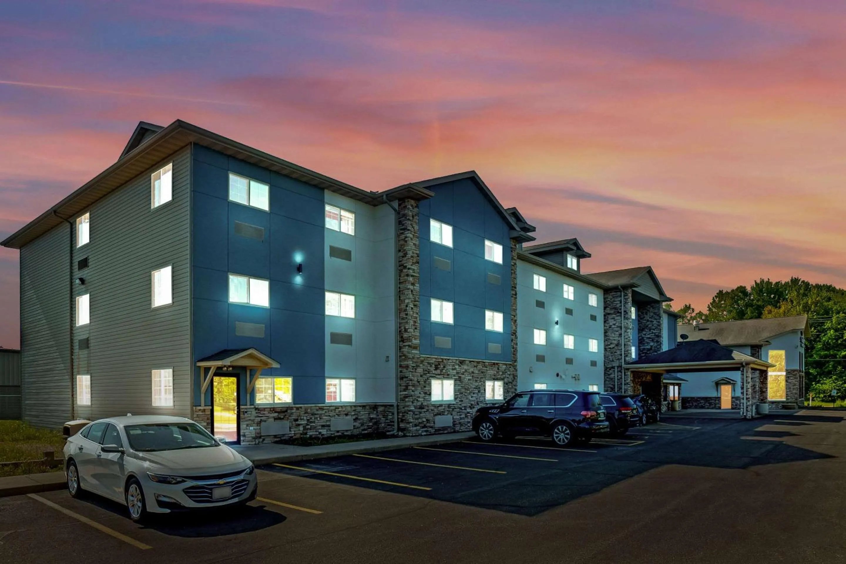Property building in Comfort Inn & Suites Weston - Wausau