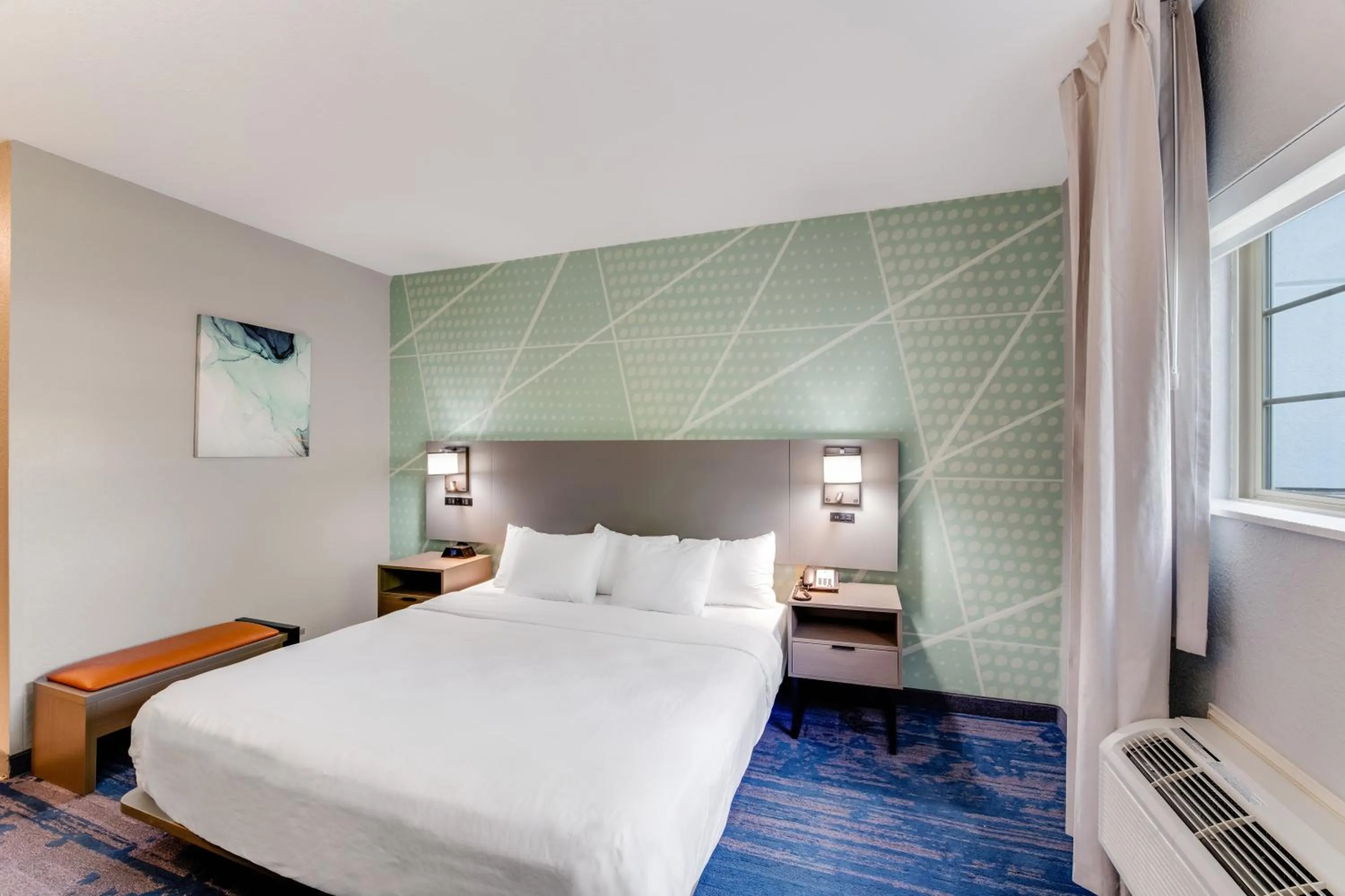 Bed in Comfort Inn & Suites Weston - Wausau