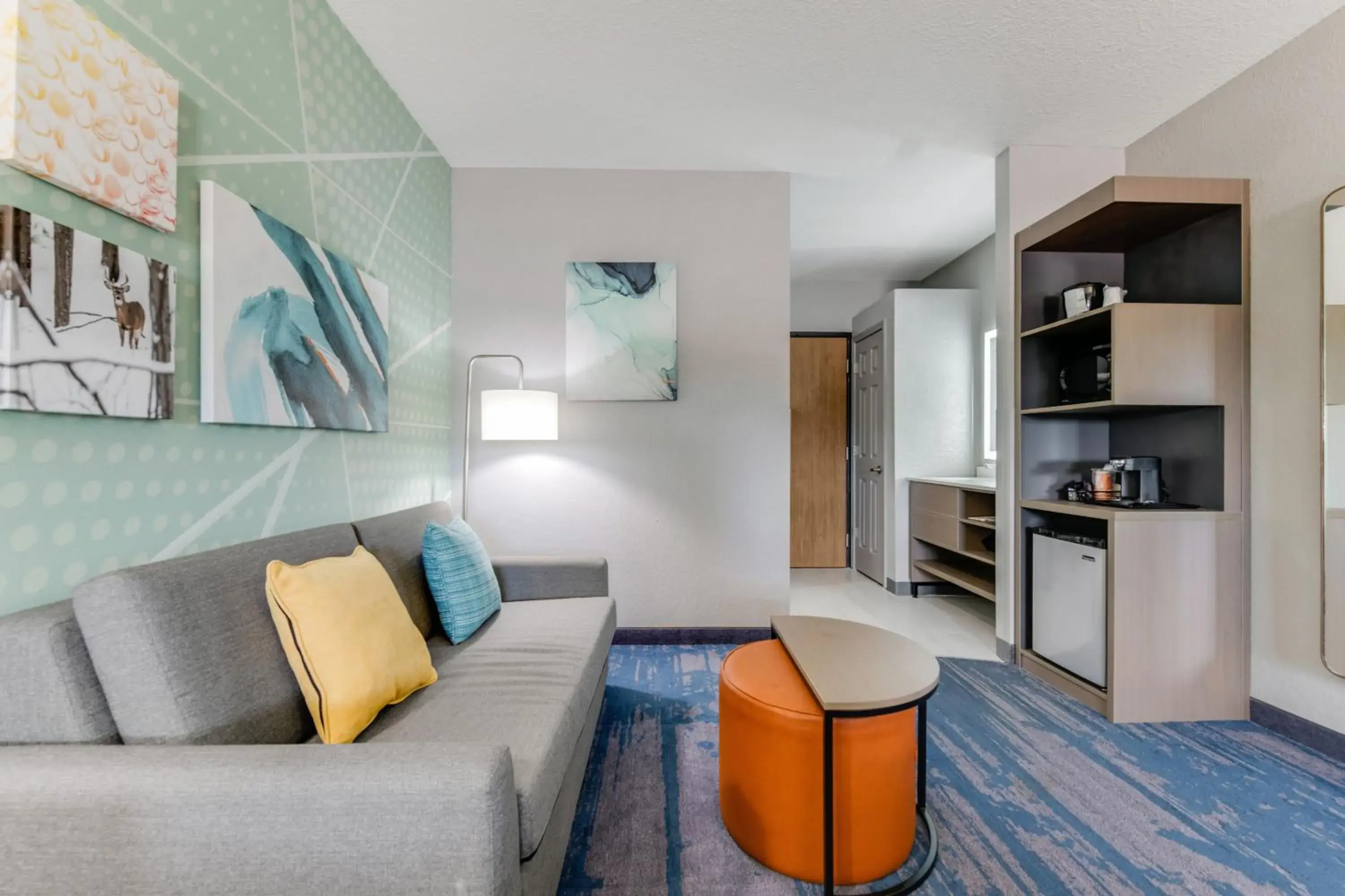 King Suite with Sofa Bed - Non Smoking in Comfort Inn & Suites Weston - Wausau King Suite with Sofa Bed - Non Smoking in Comfort Inn & Suites Weston - Wausau