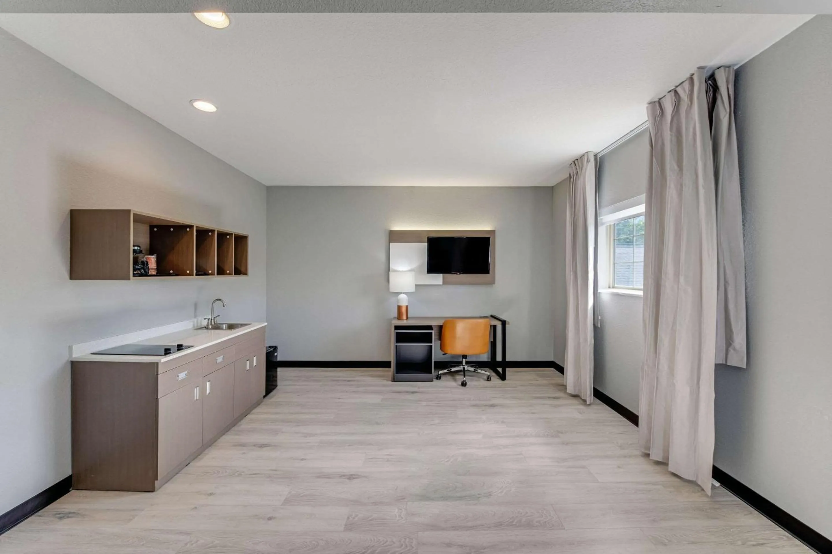 Bedroom in Comfort Inn & Suites Weston - Wausau