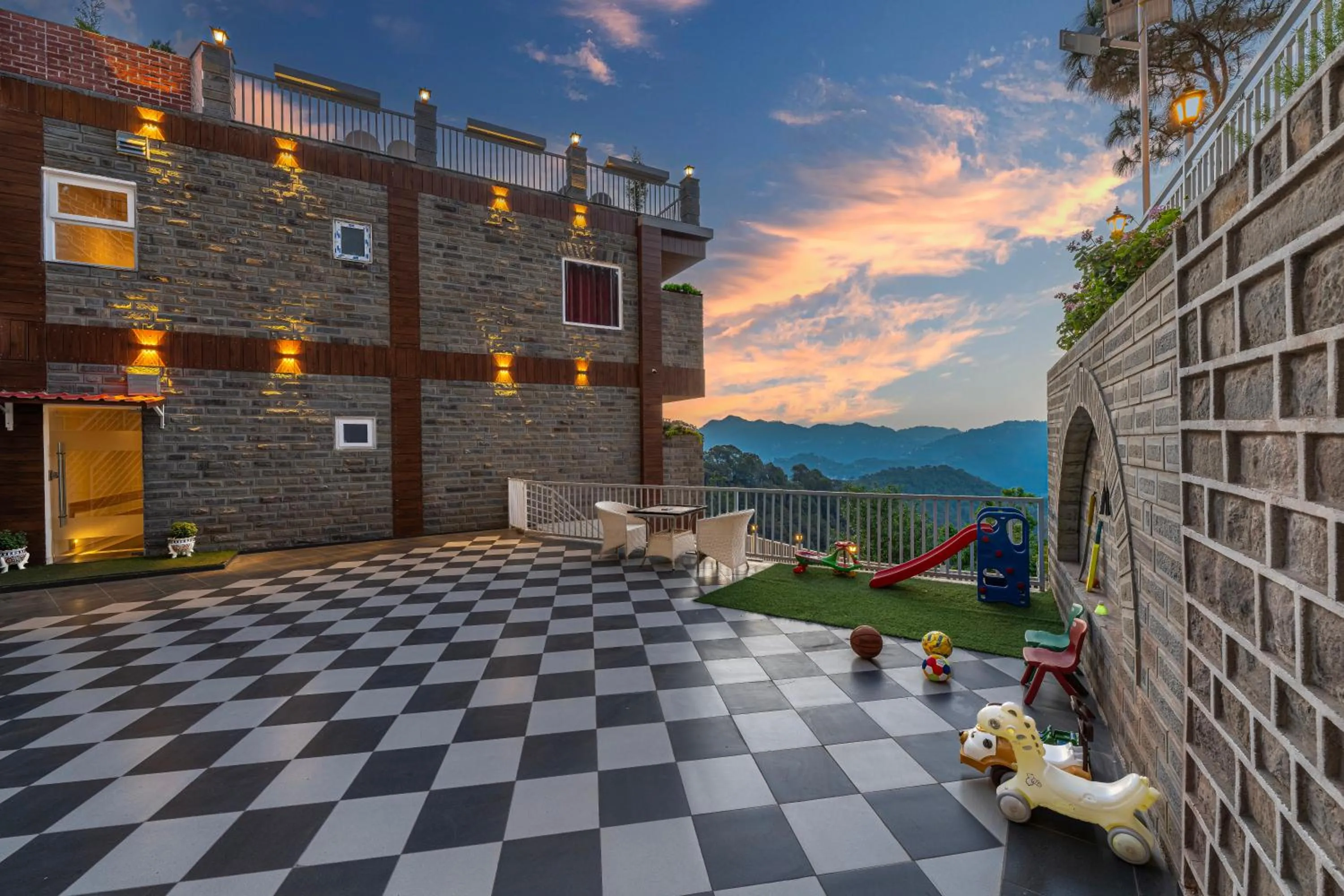 Kids's club in Hotel Wood Stock Luxury - A Boutique Property - Penthouse - Open Air Restaurant & Terrace