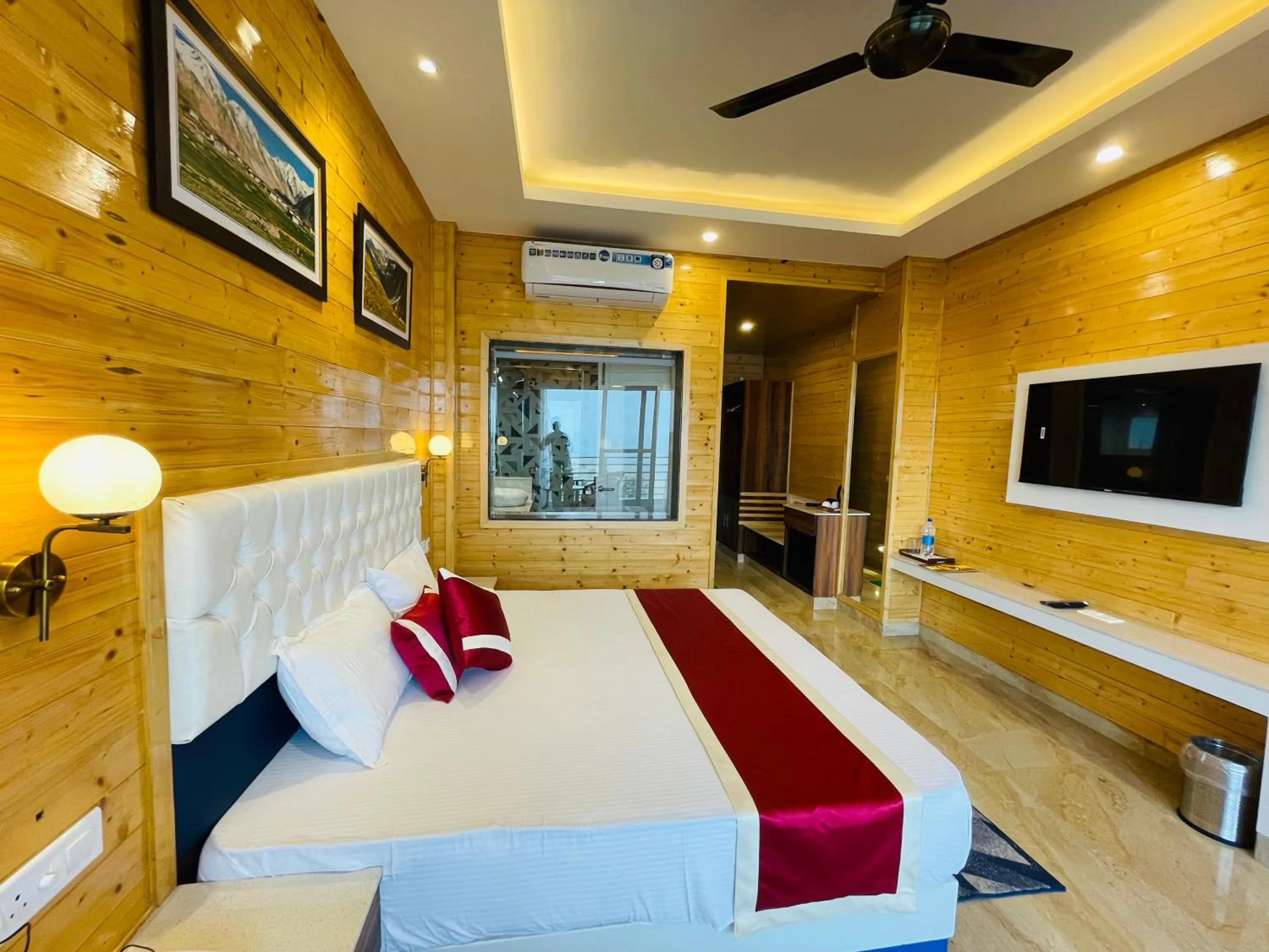 Bedroom, Bed in Hotel Wood Stock Luxury - A Boutique Property - Penthouse - Open Air Restaurant & Terrace