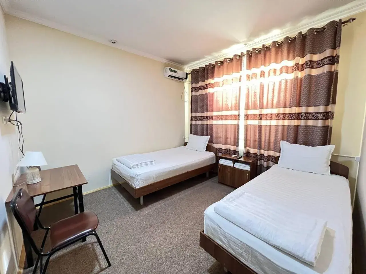 Twin Room - single occupancy in Orom Hotel Fergana Twin Room - single occupancy in Orom Hotel Fergana