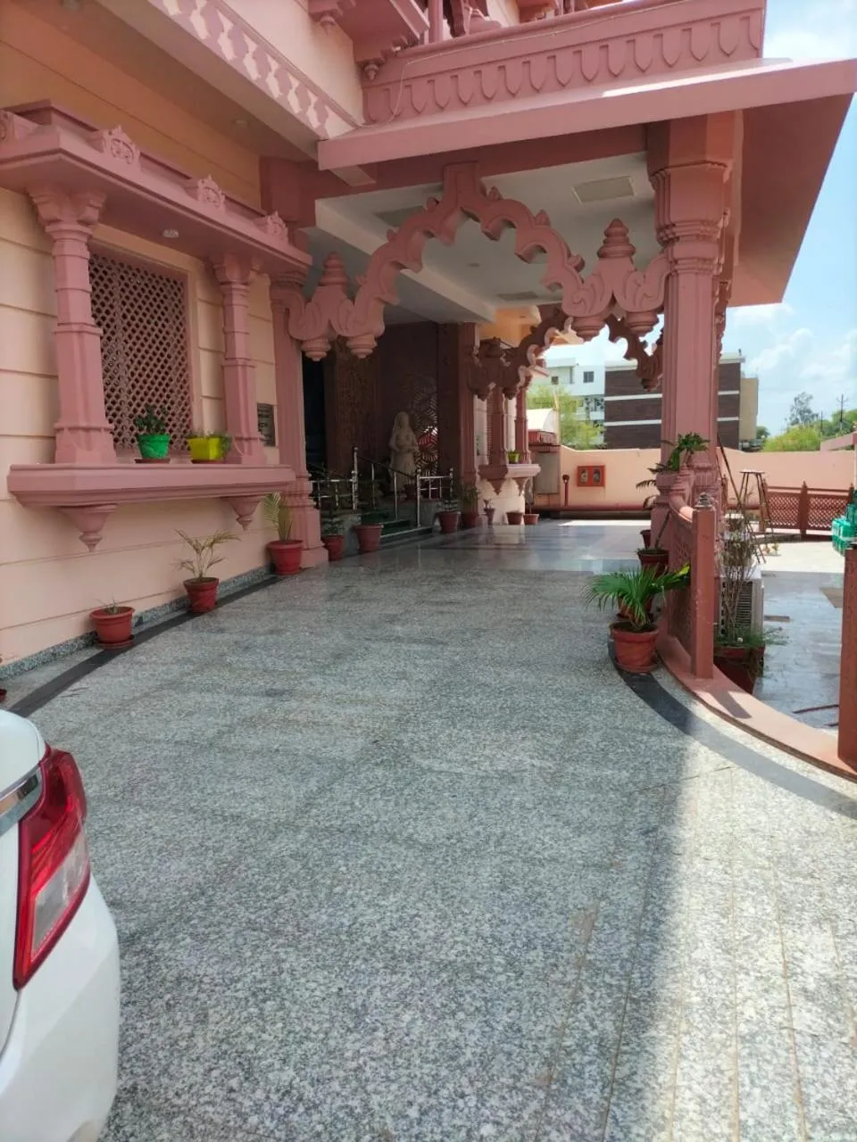 Property building in Hotel Seth Murlidhar Seva Sadan-Near Prem Mandir