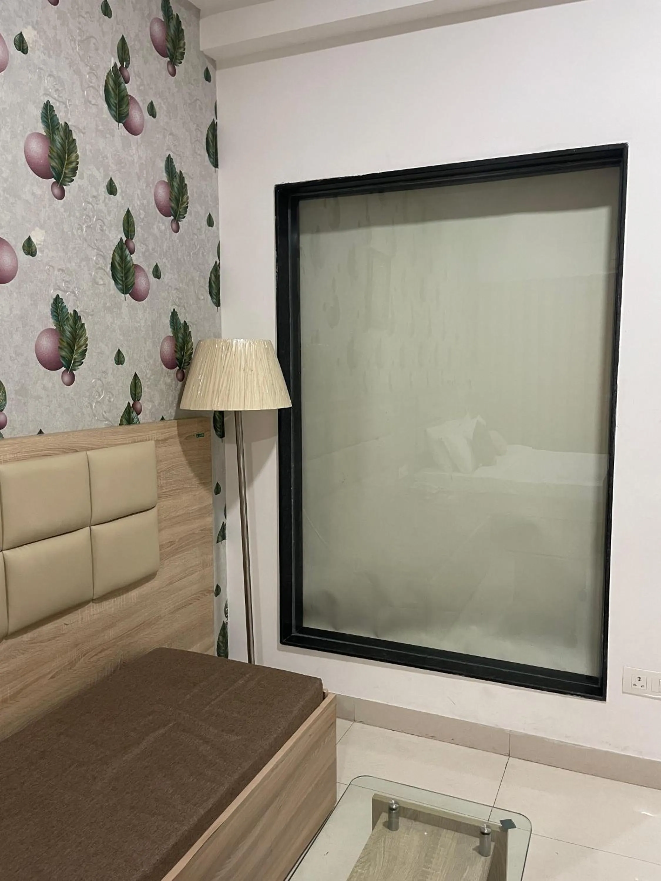 Seating area in Hotel Seth Murlidhar Seva Sadan-Near Prem Mandir