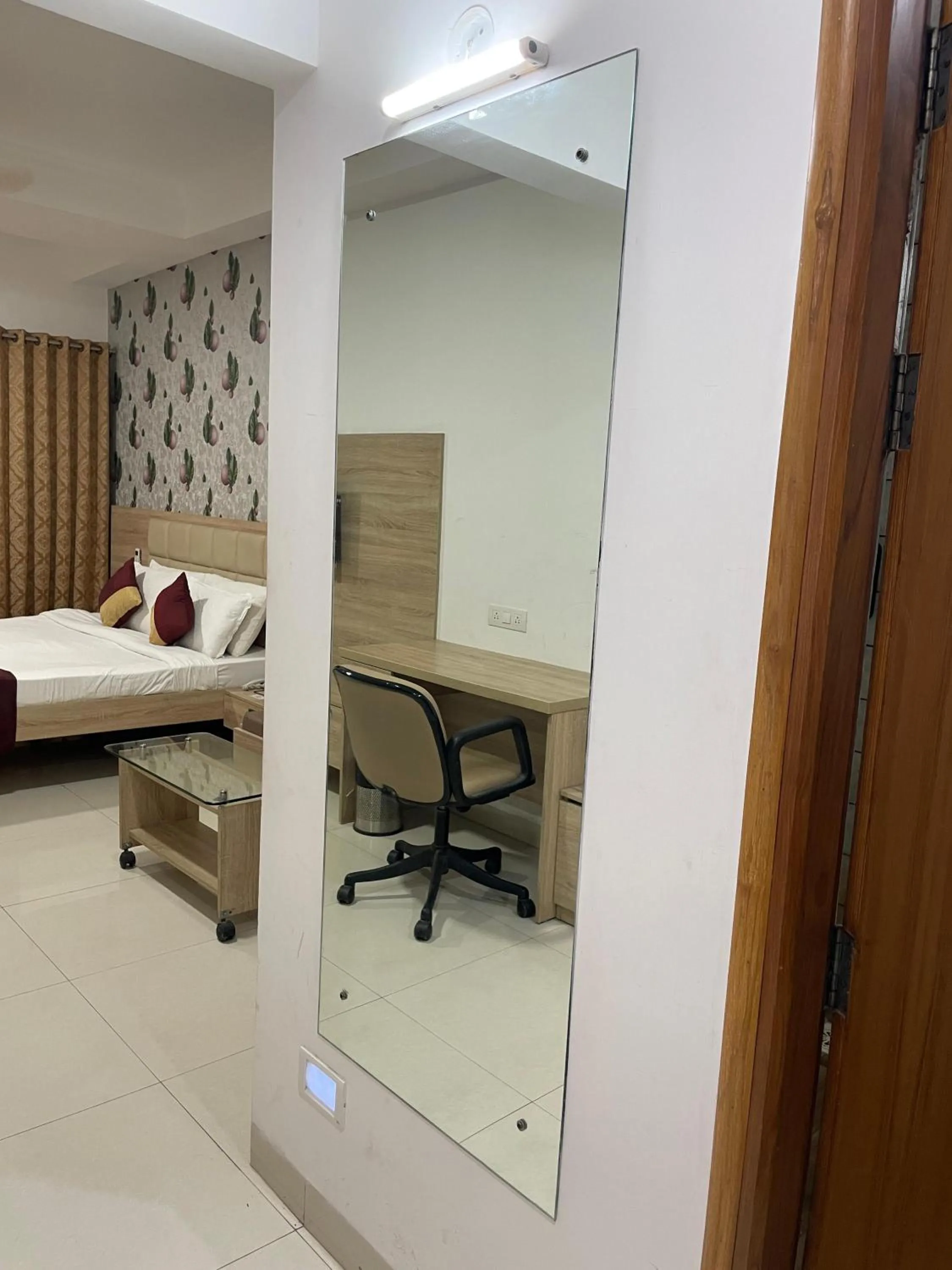 Bedroom, Bed in Hotel Seth Murlidhar Seva Sadan-Near Prem Mandir