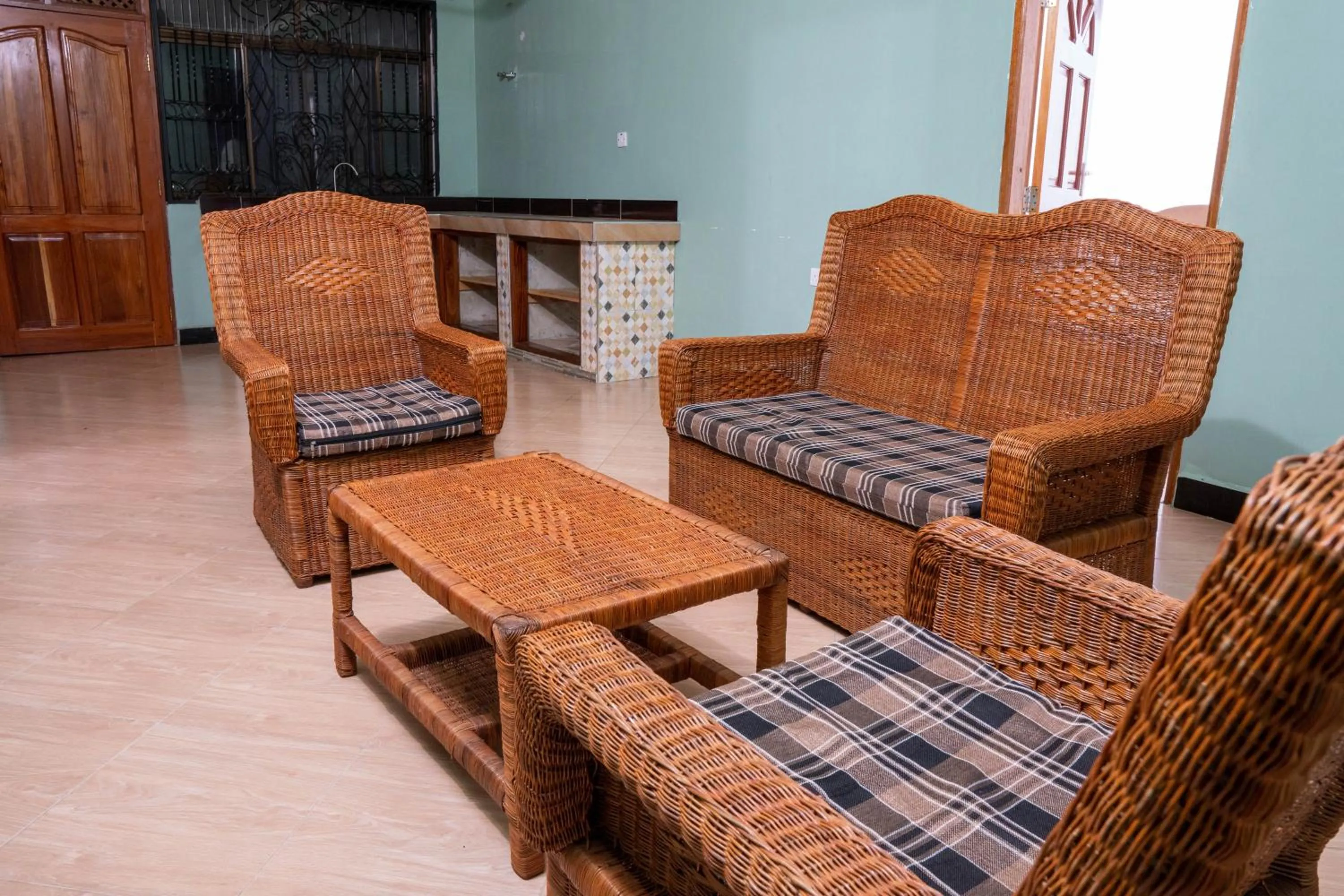 Paradiso Hotels & Resorts