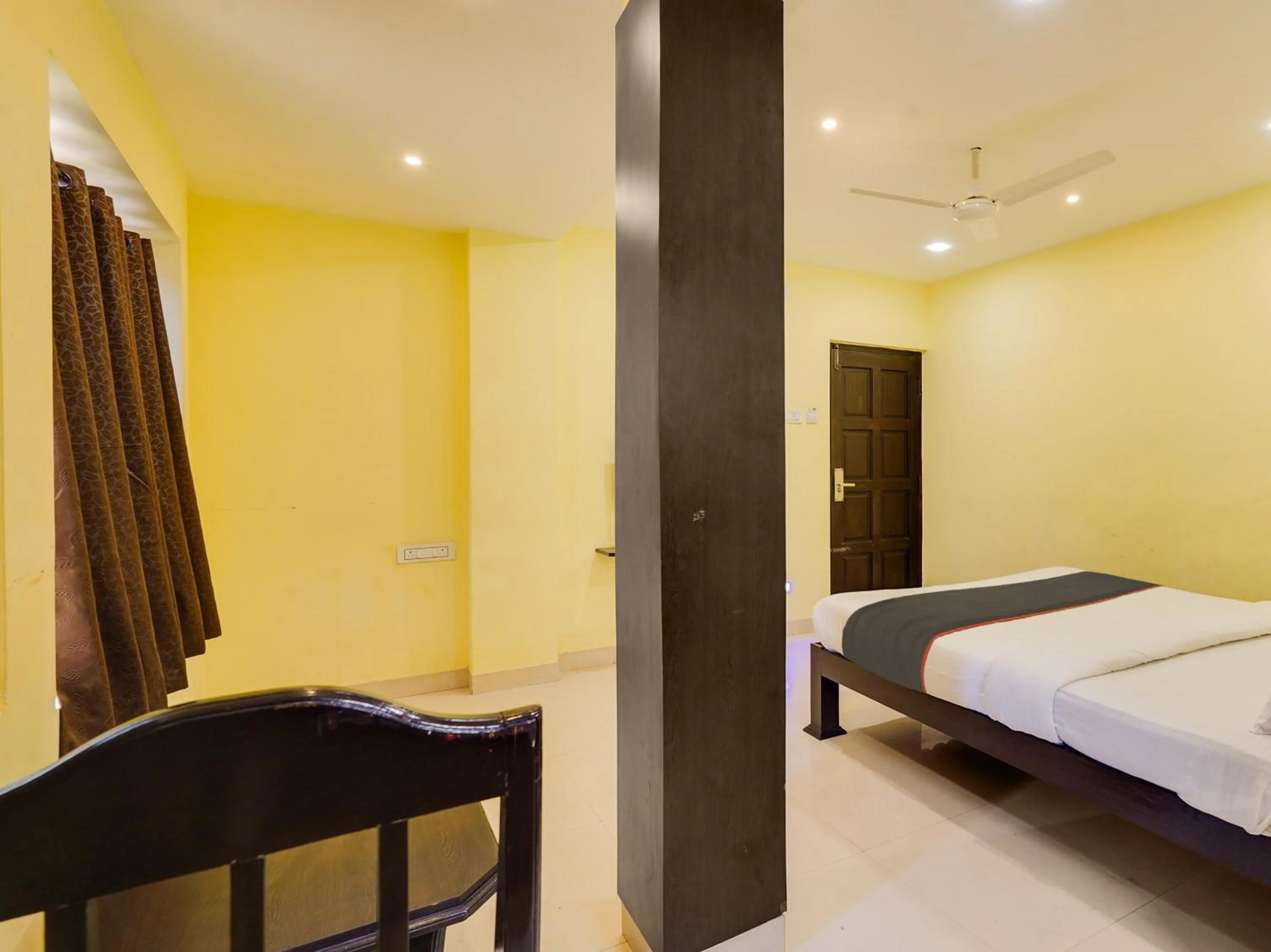 Bedroom, Bed in Al Noor Residency Business Class Hotel