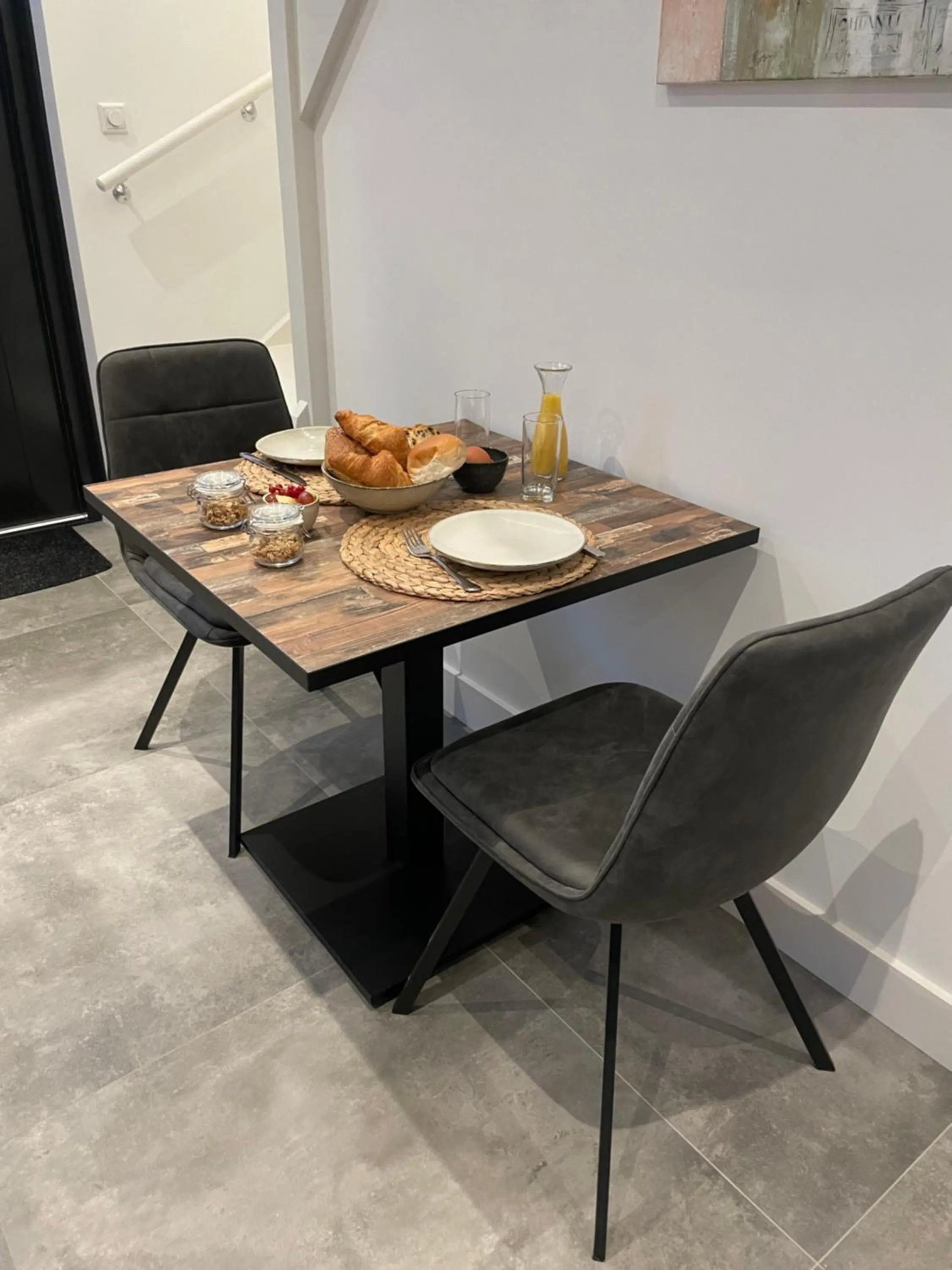 Food and drinks, Dining Area in B en B Stipdonk