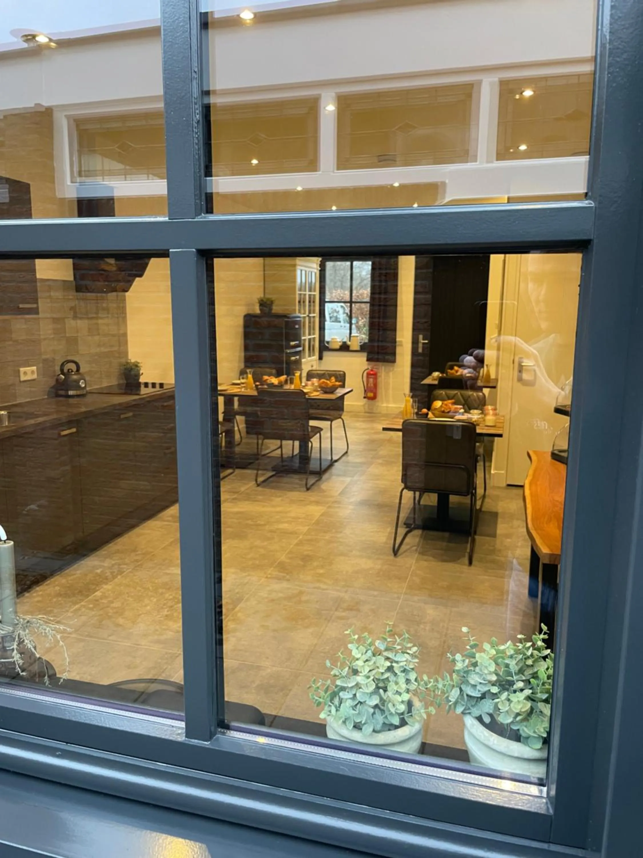 Dining area in B en B Stipdonk