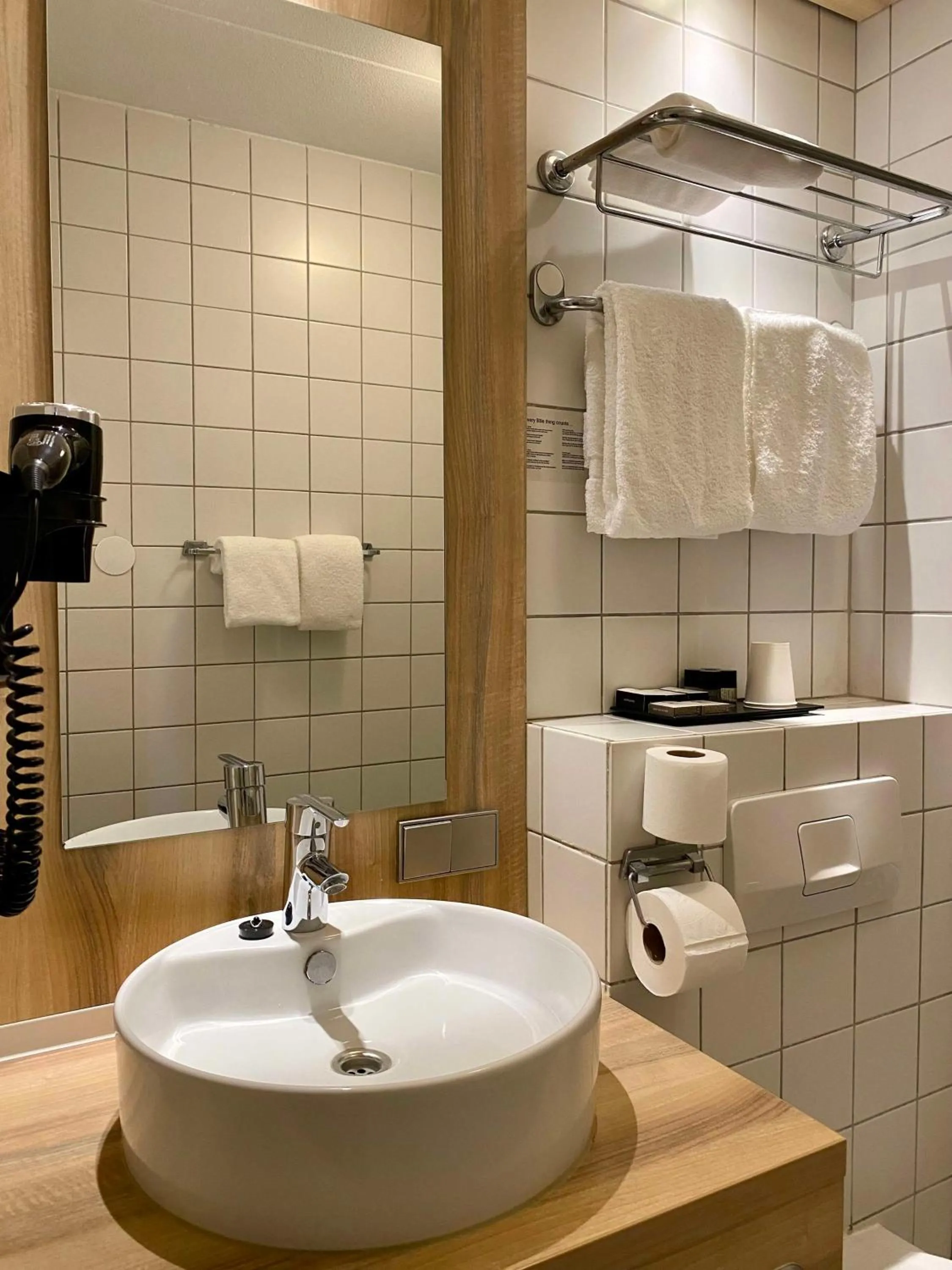 Bathroom in Best Western Hotel Baars