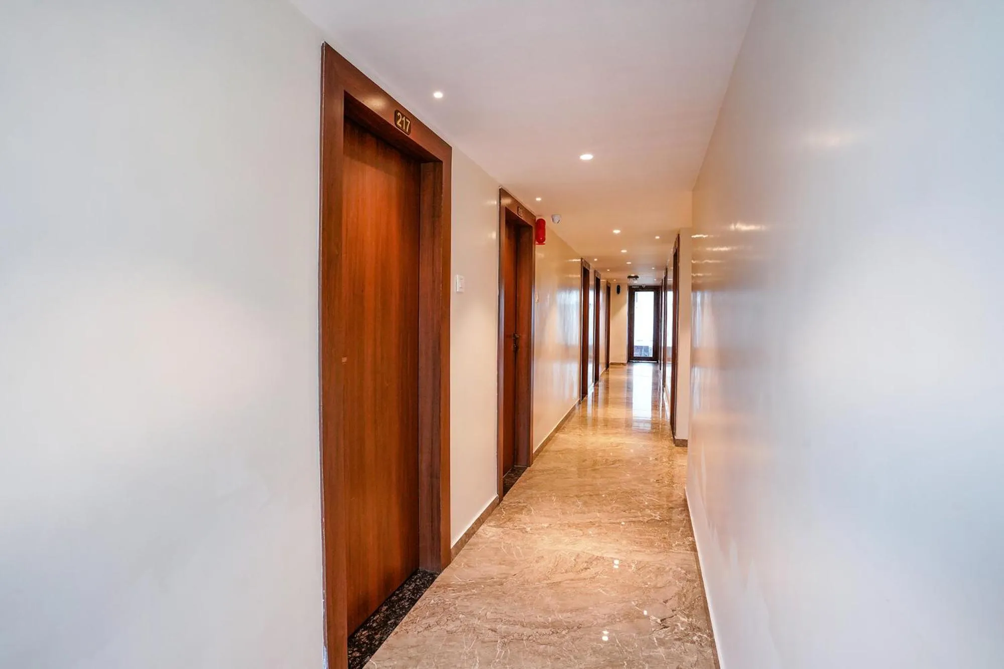 Lobby or reception in Hotel Czar Inn - Vashi Navi Mumbai