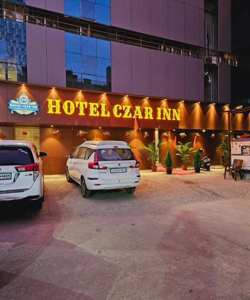 Property building in Hotel Czar Inn - Vashi Navi Mumbai