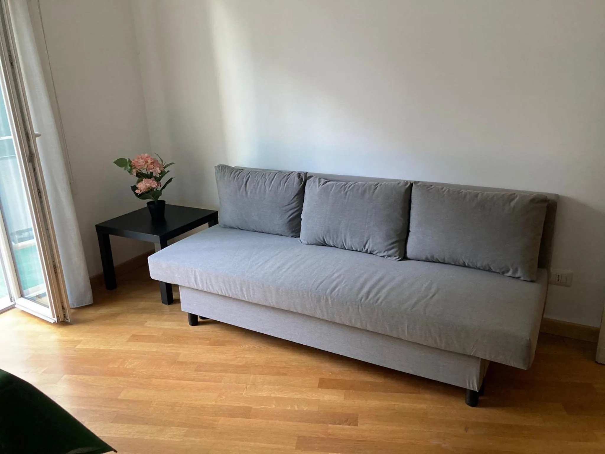 FAIROME Apartment 2 Pini