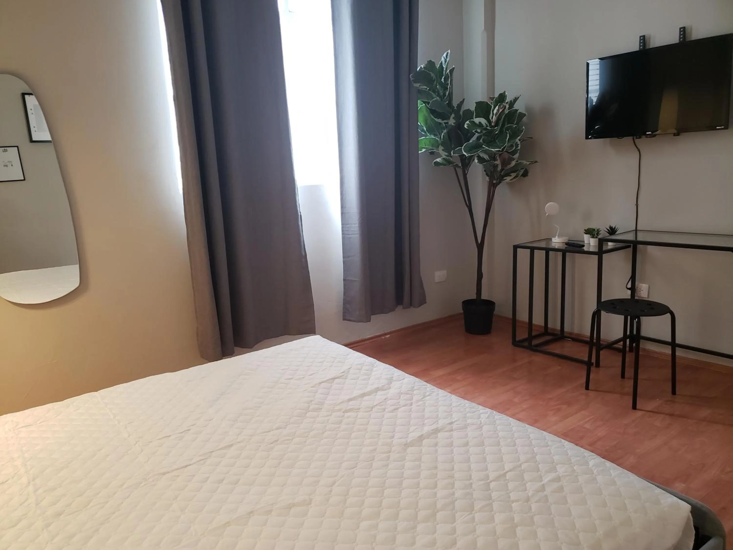 Photo of the whole room, Bed in Singular Centro Histórico