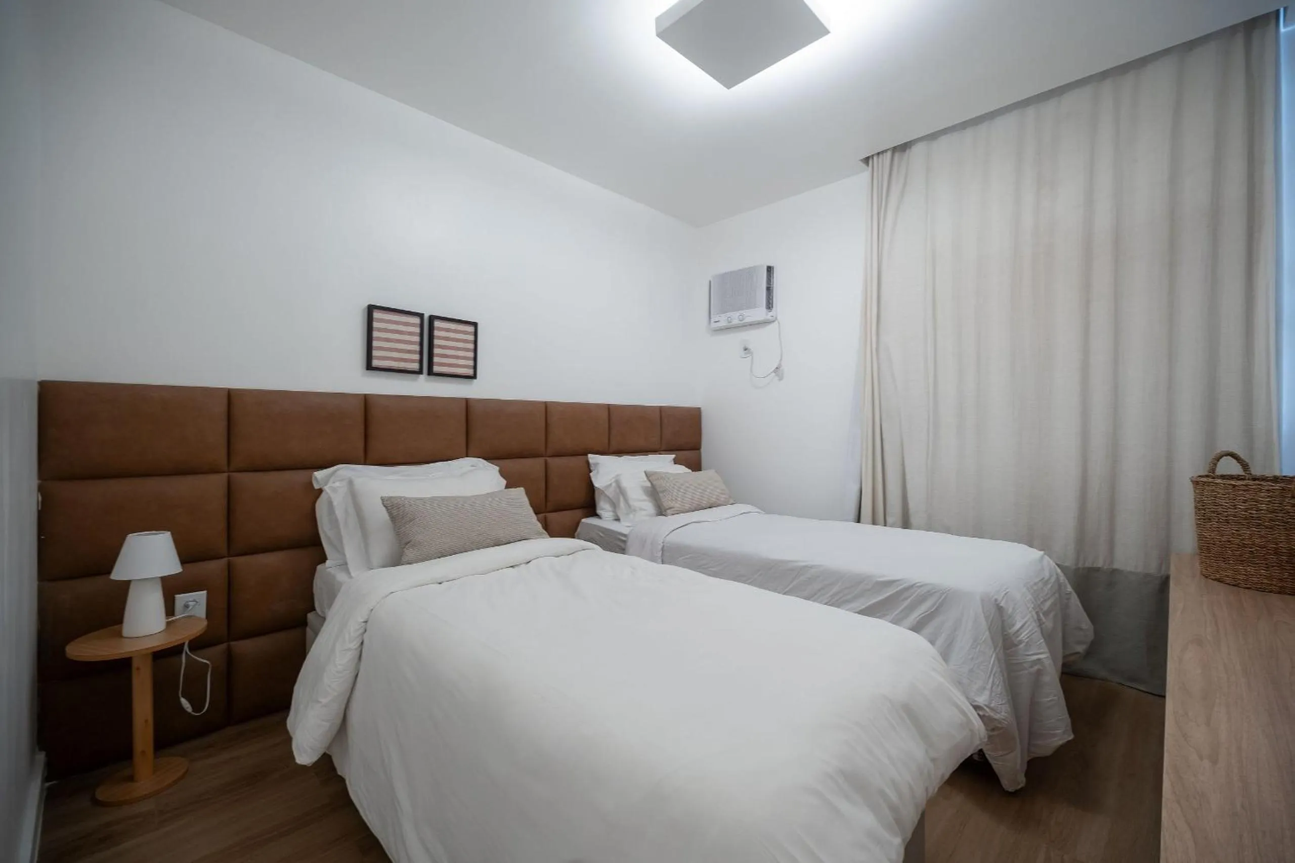 Bed in Apartamento recém reformado no Leblon