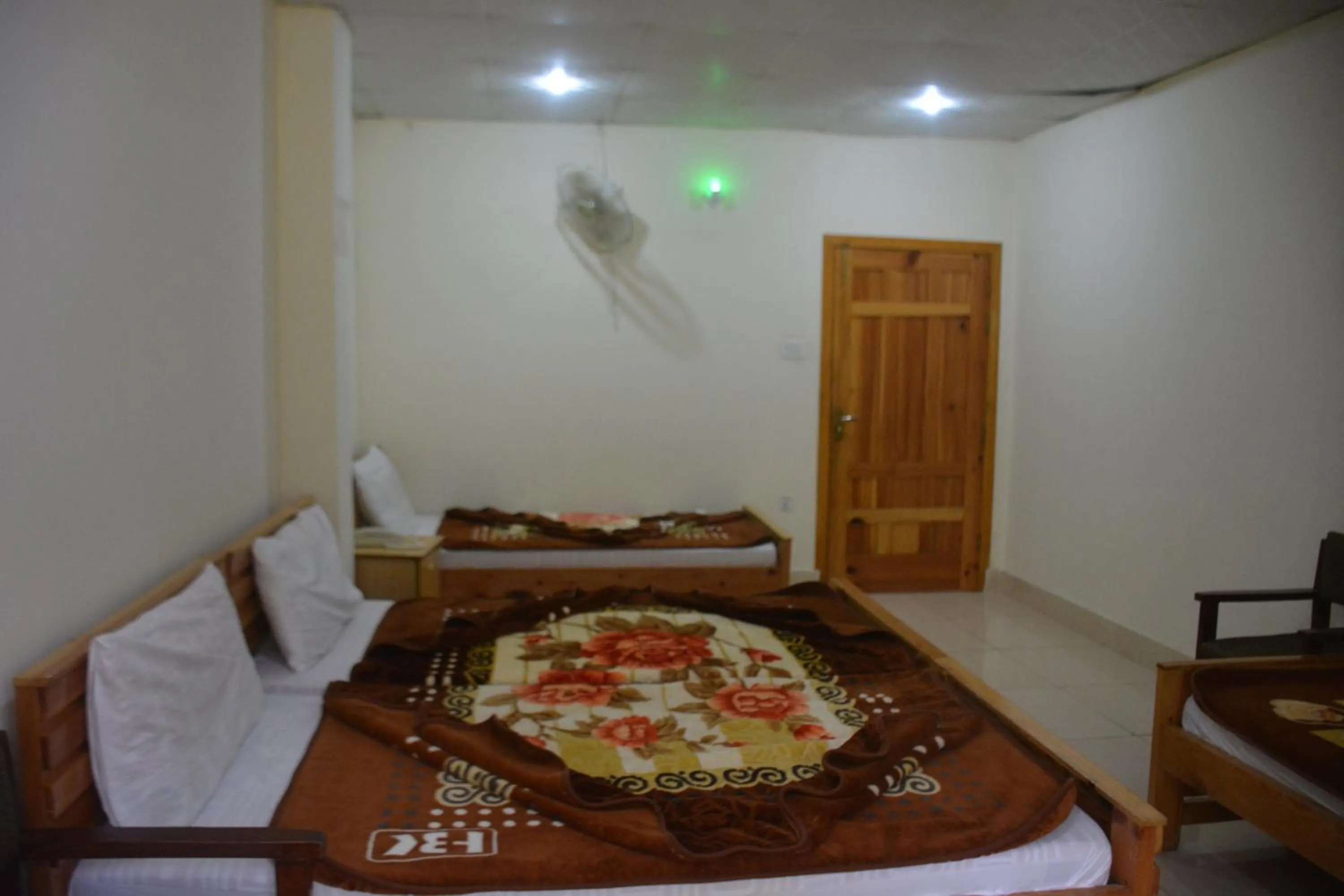 Standard Triple Room in Eagle Nest, Malam Jabba by LMC