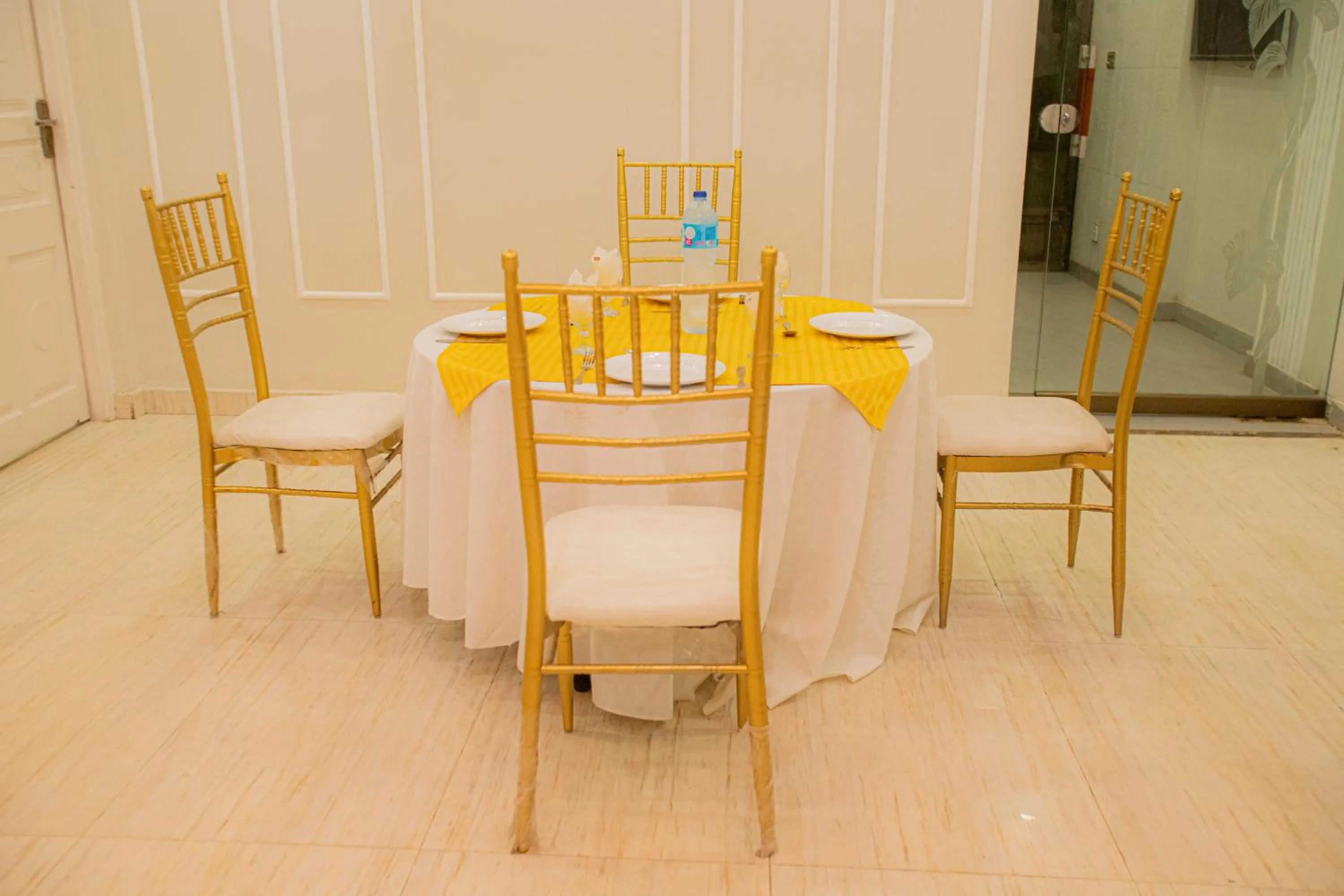 Breakfast in Hotel white season Gulberg