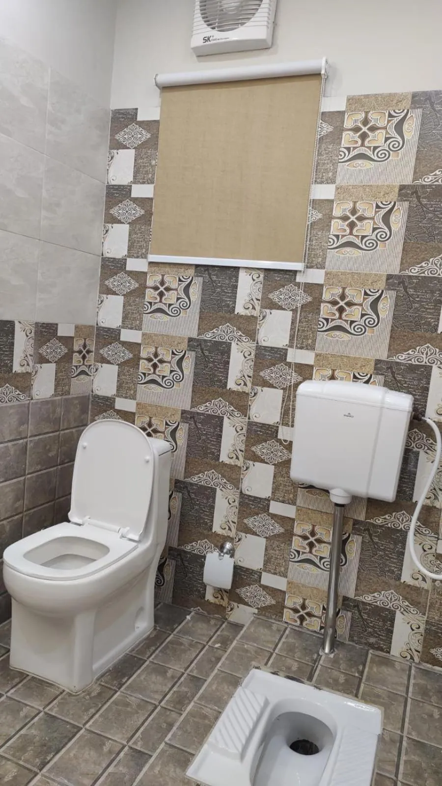 Bathroom in Hotel white season Gulberg