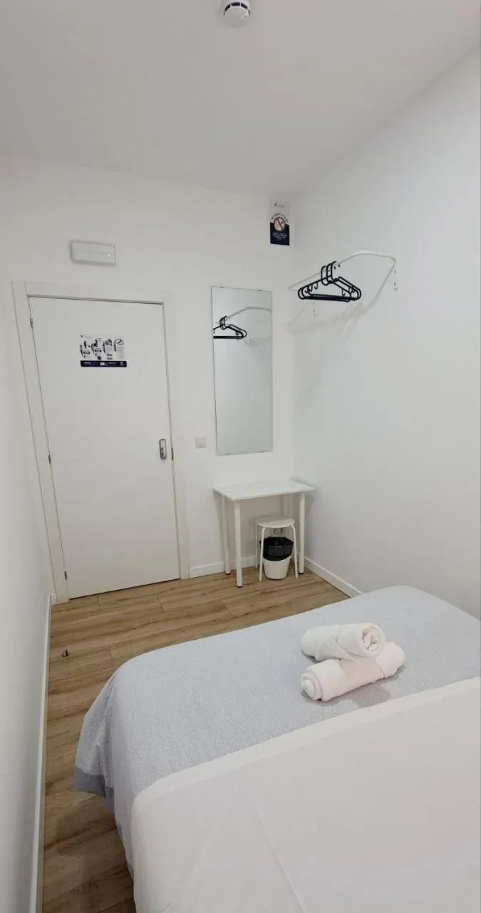 Bed in AYZ Joaquín Pol - Auto check-in property