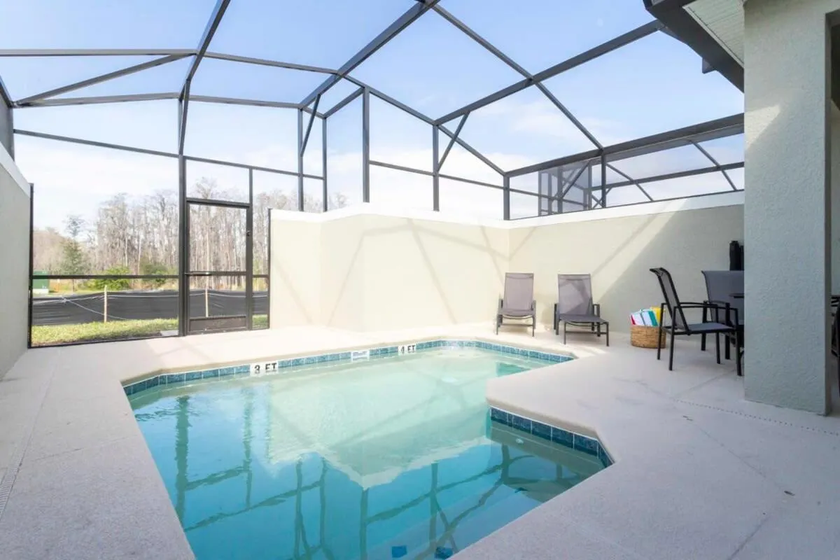 Luxurious Home w Theme Beds & Private Pool