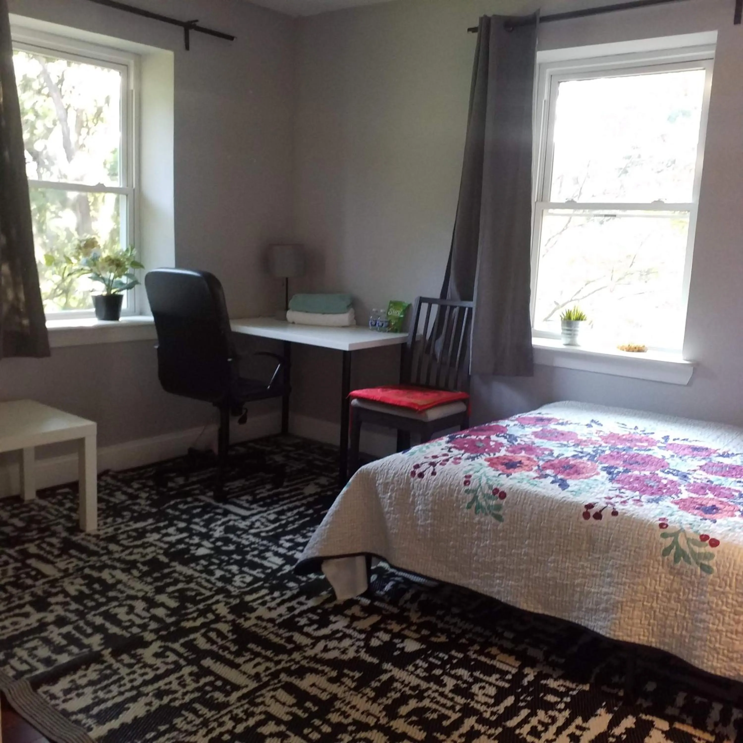 Bed in Fairmount House Free Street Parking Quiet Spacious