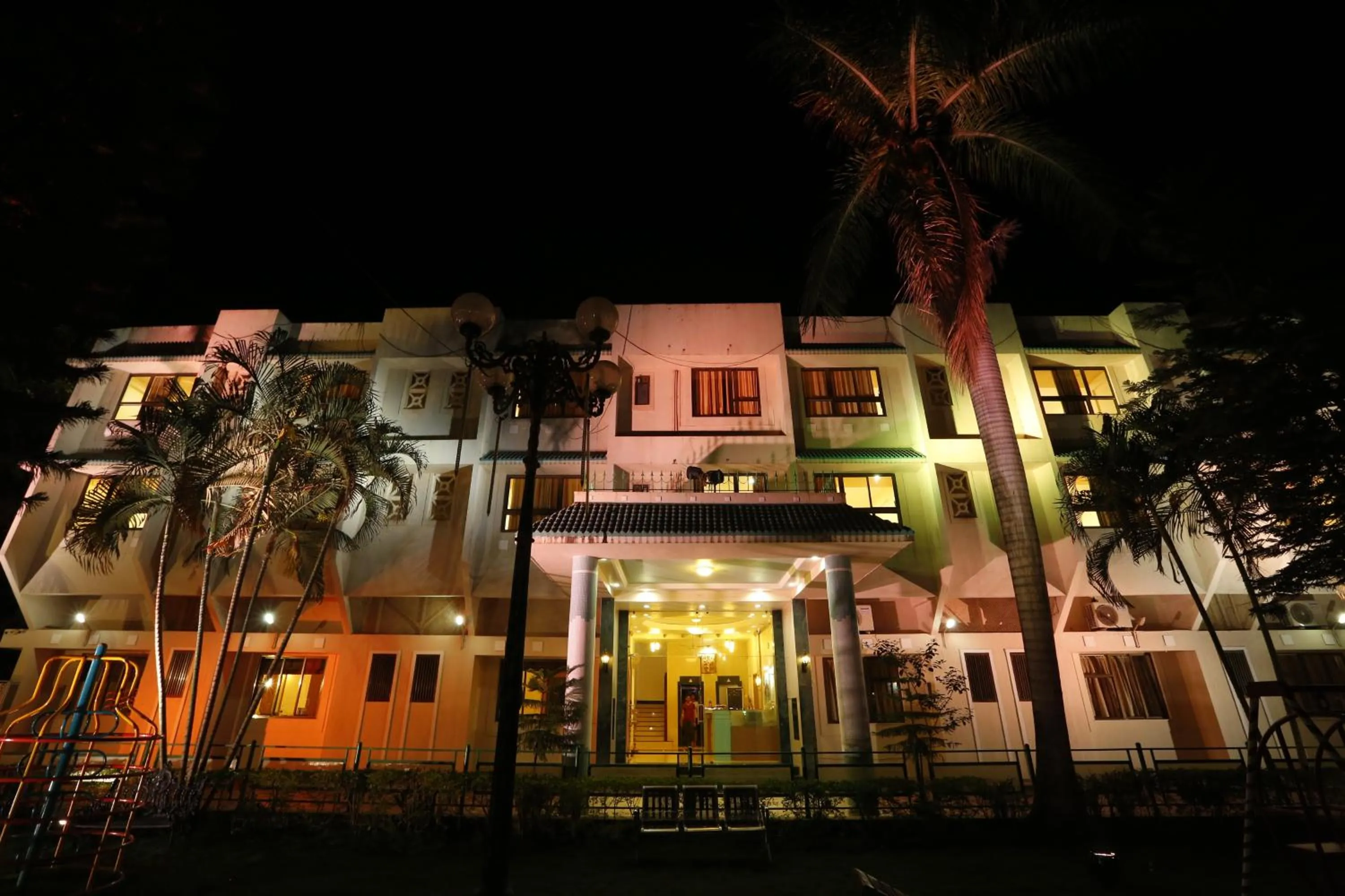 Property building in Hotel Ravikiran Alibaug