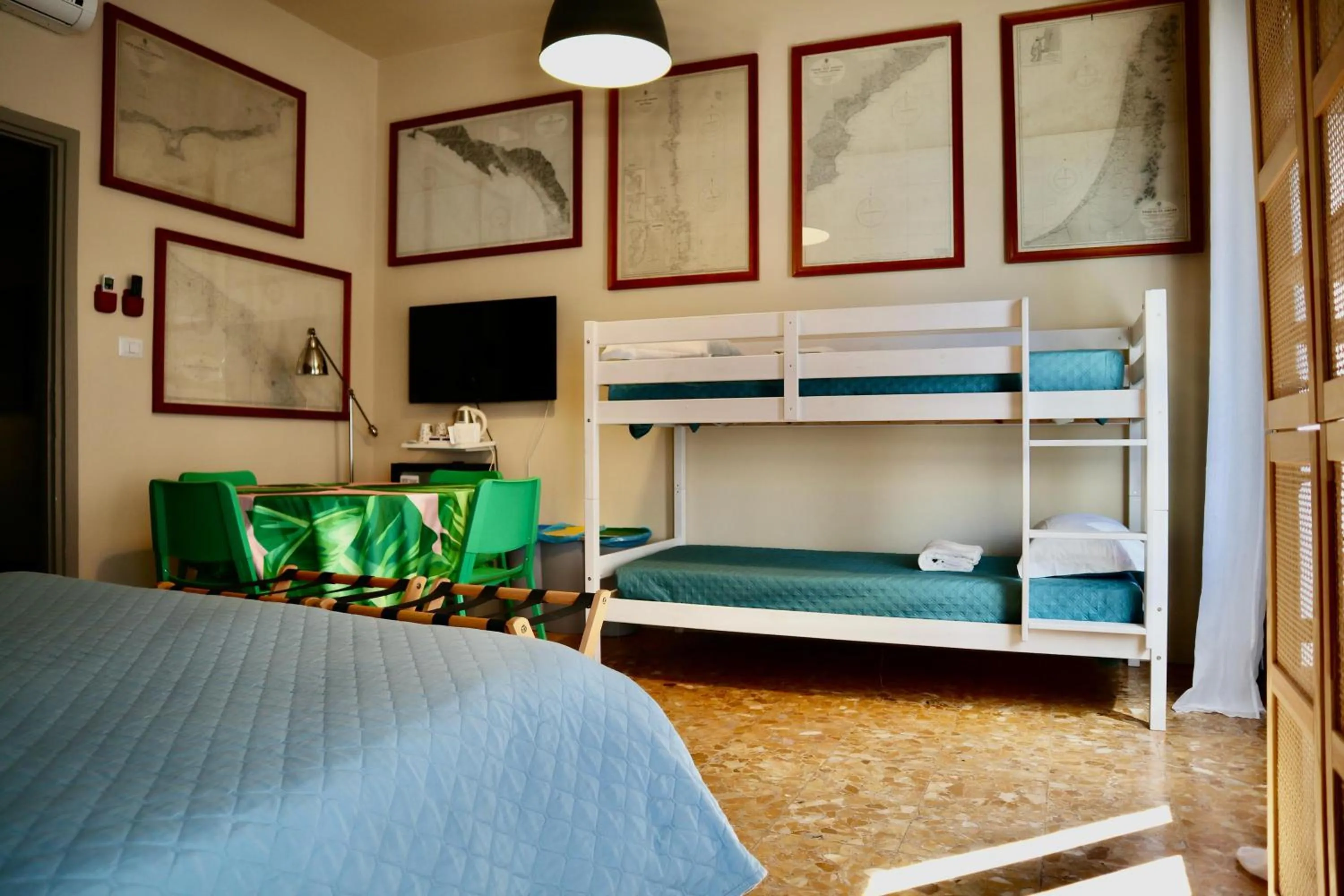 Bedroom, Bed in GUEST HOUSE SONNINO 37 Cagliari