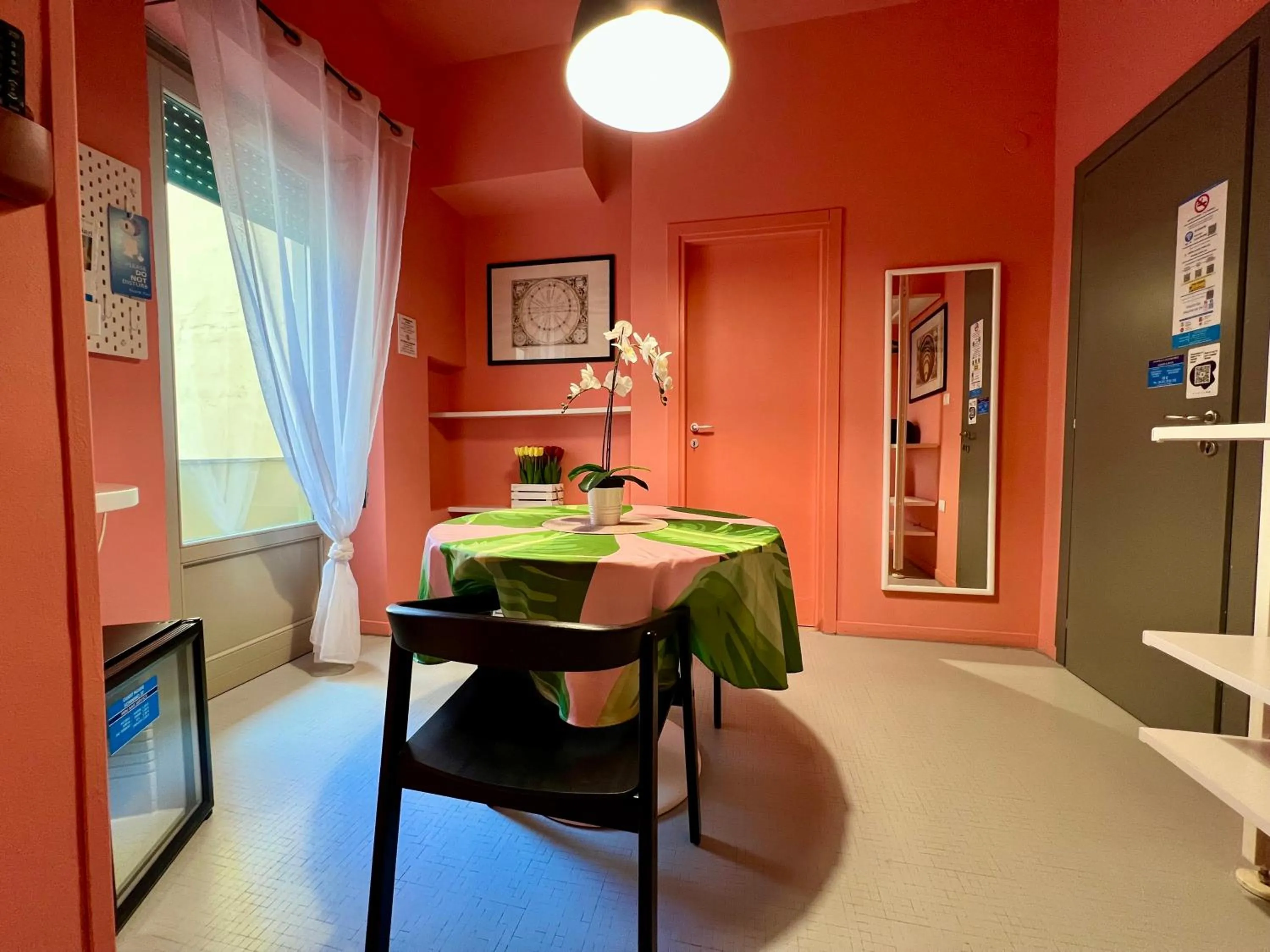 Photo of the whole room in GUEST HOUSE SONNINO 37 Cagliari