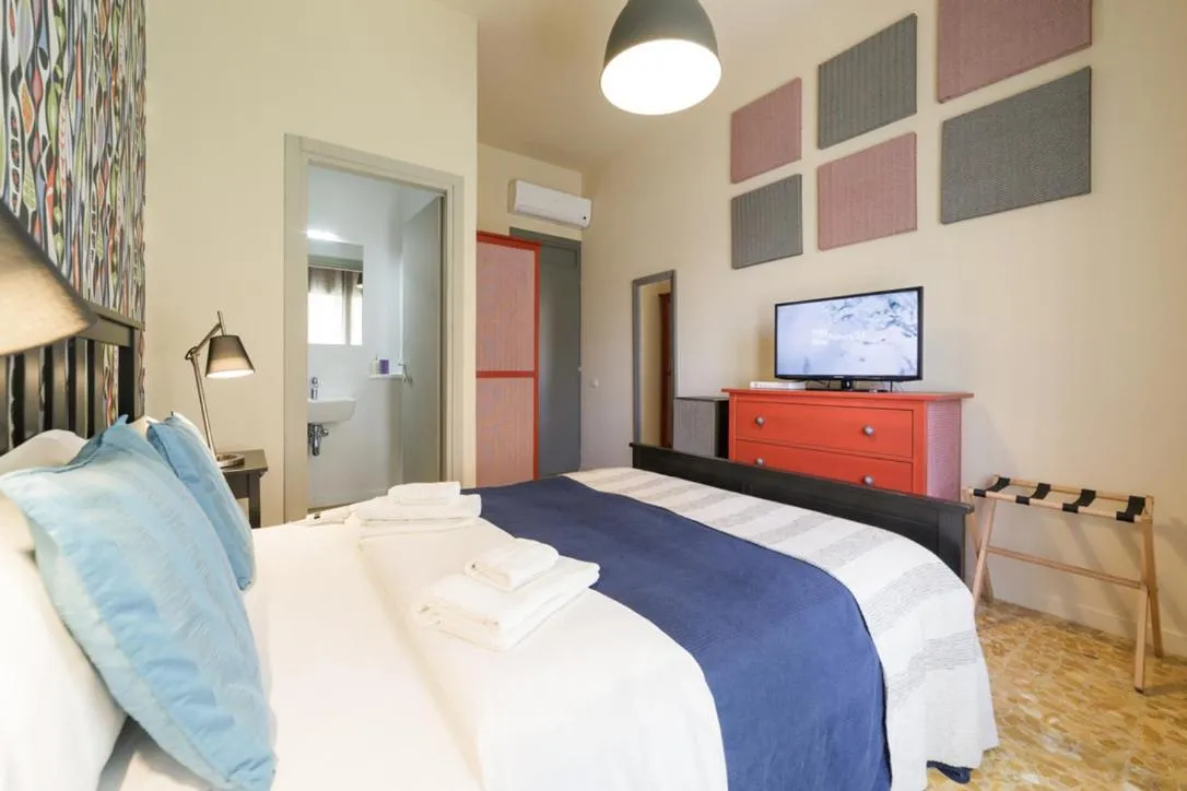 Bedroom, Bed in GUEST HOUSE SONNINO 37 Cagliari