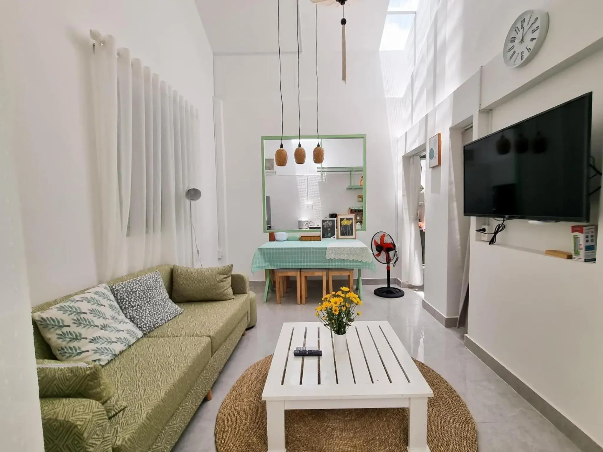 Anh Quân House Anh Quân House