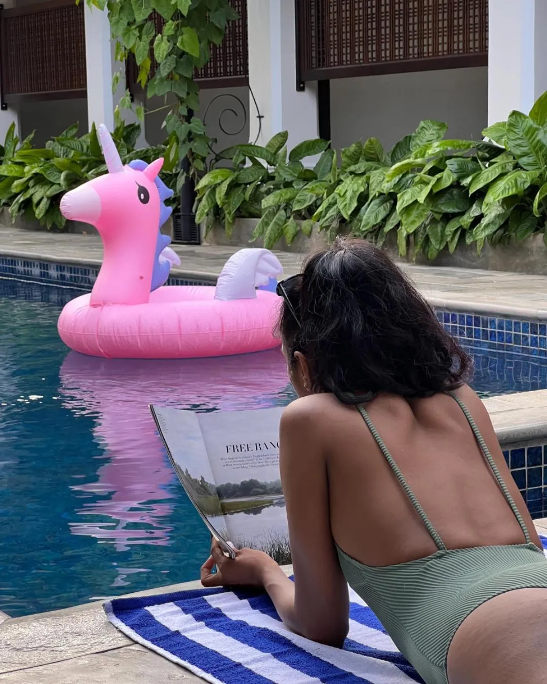 Swimming pool in The Grand Walawwa