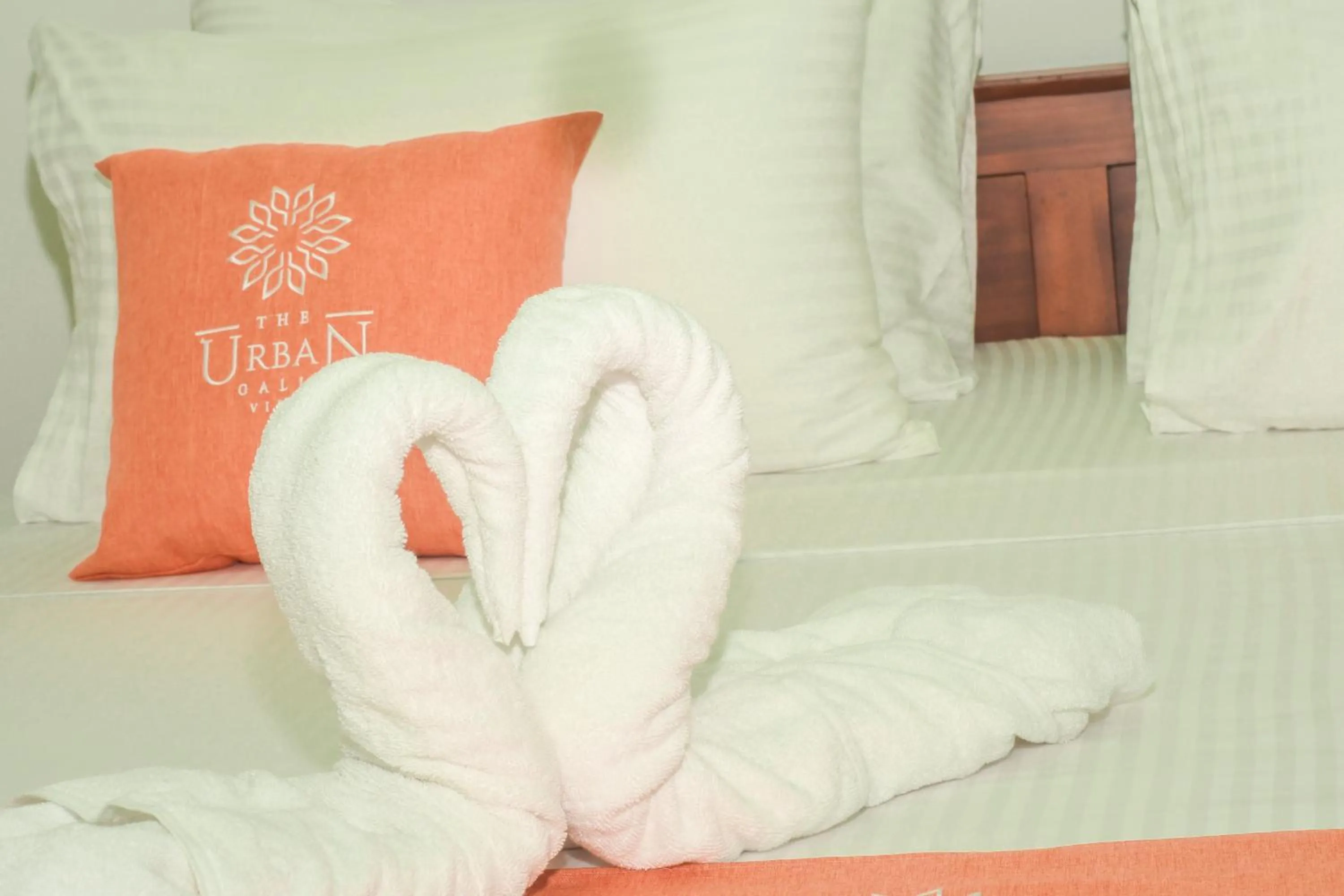 Bed in Urban Galle Villa