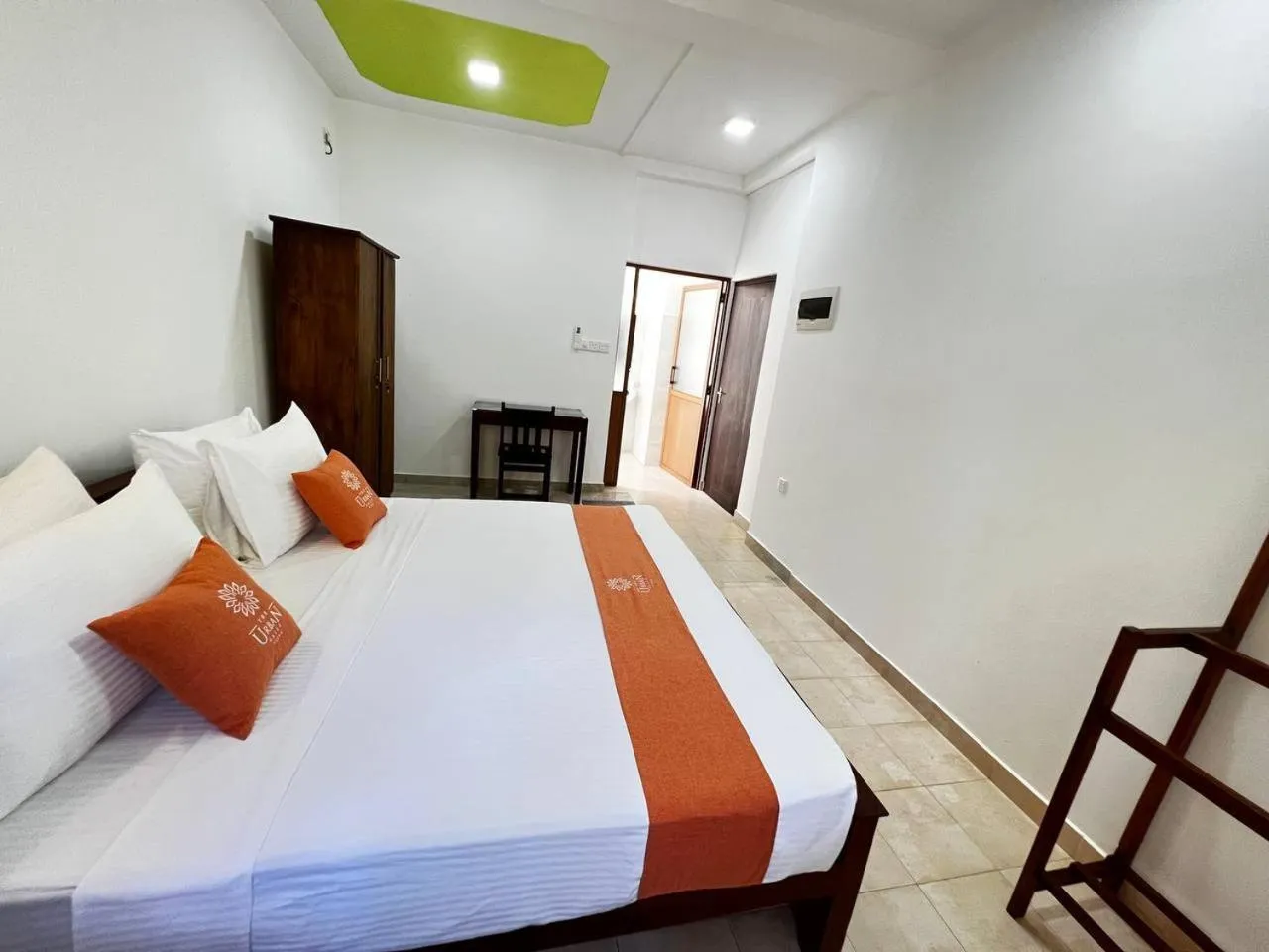 Bed in Urban Galle Villa