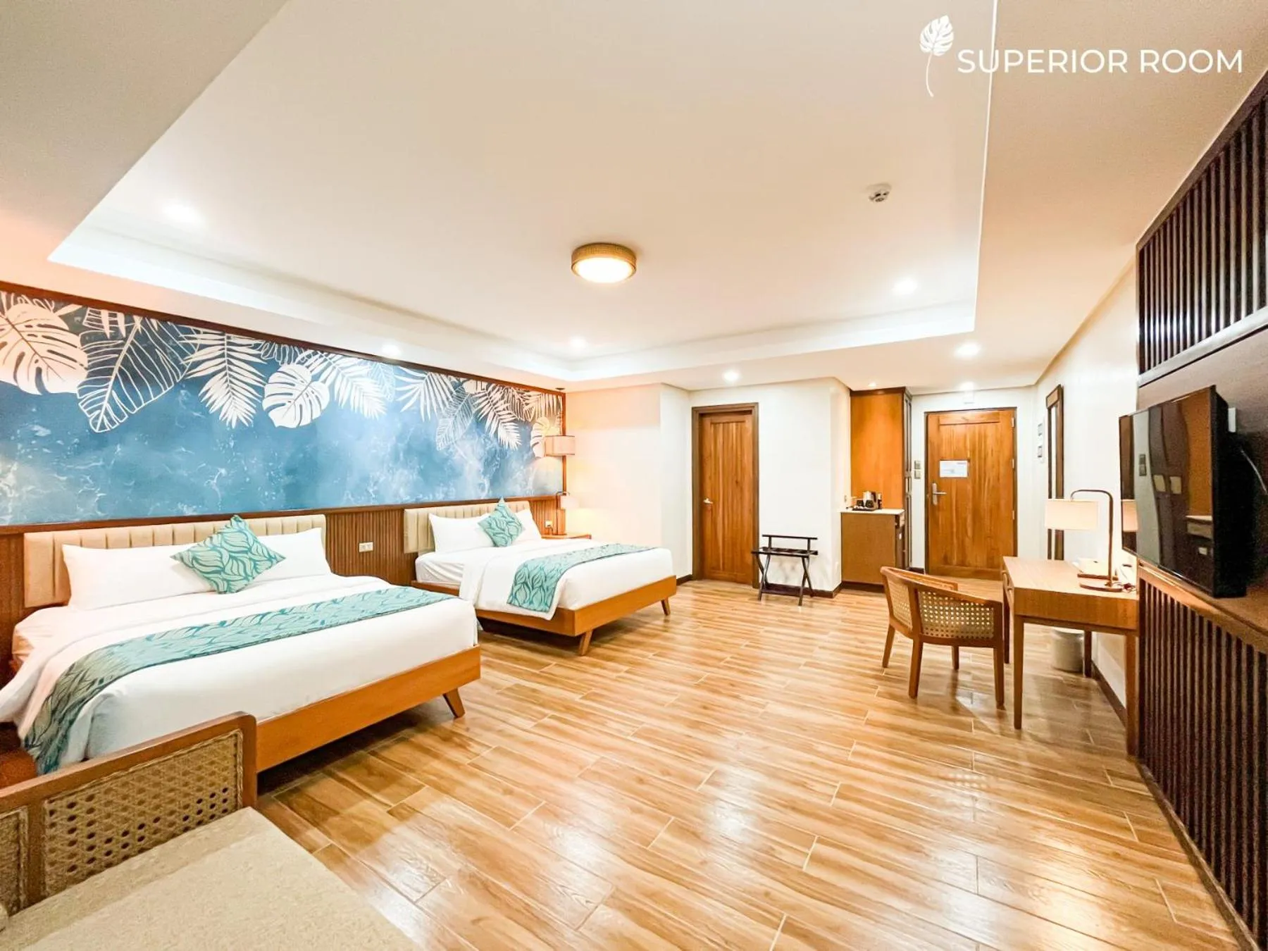 Bed in La Jolla Hotel and Beach Resort