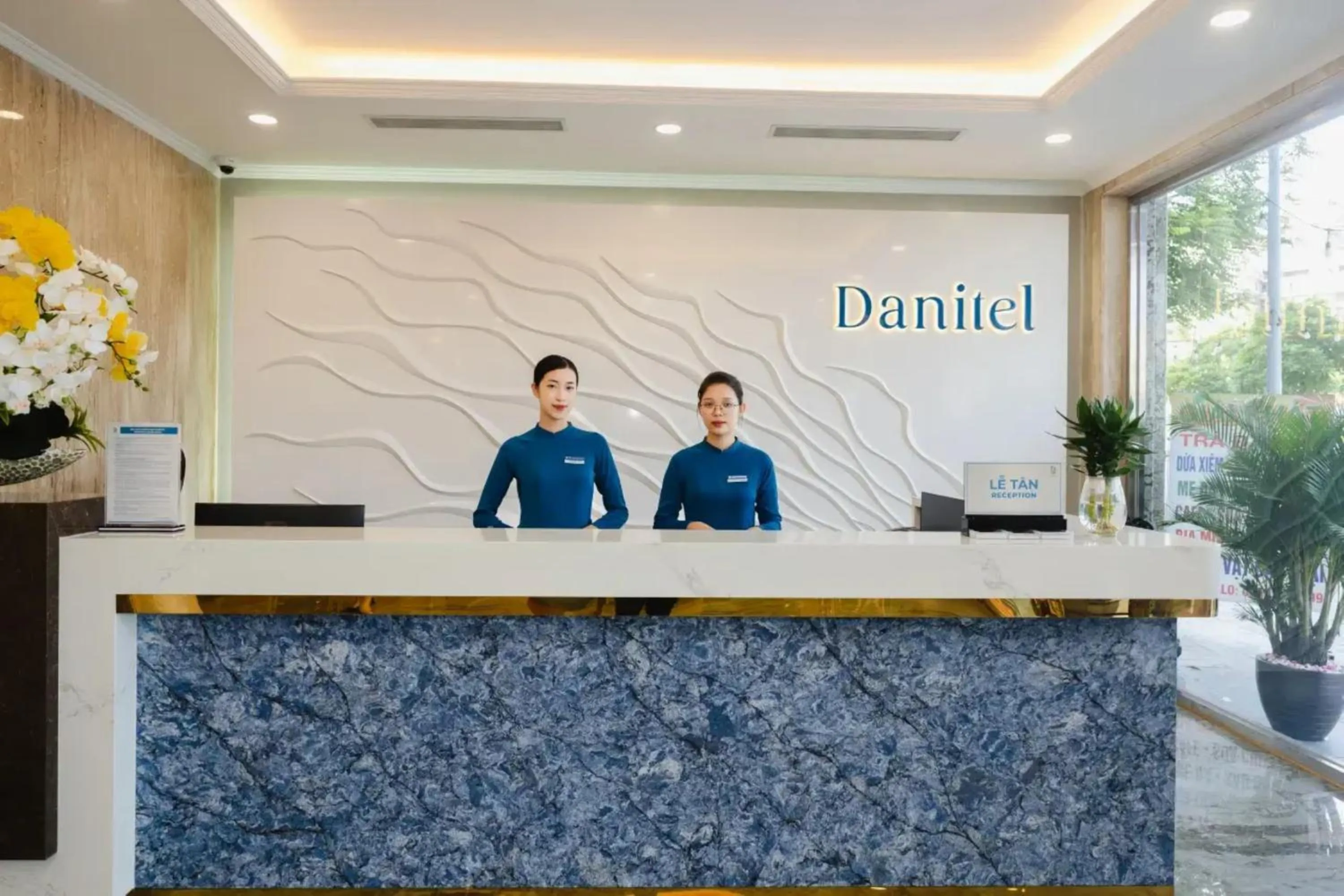 Lobby or reception in Danitel Halong