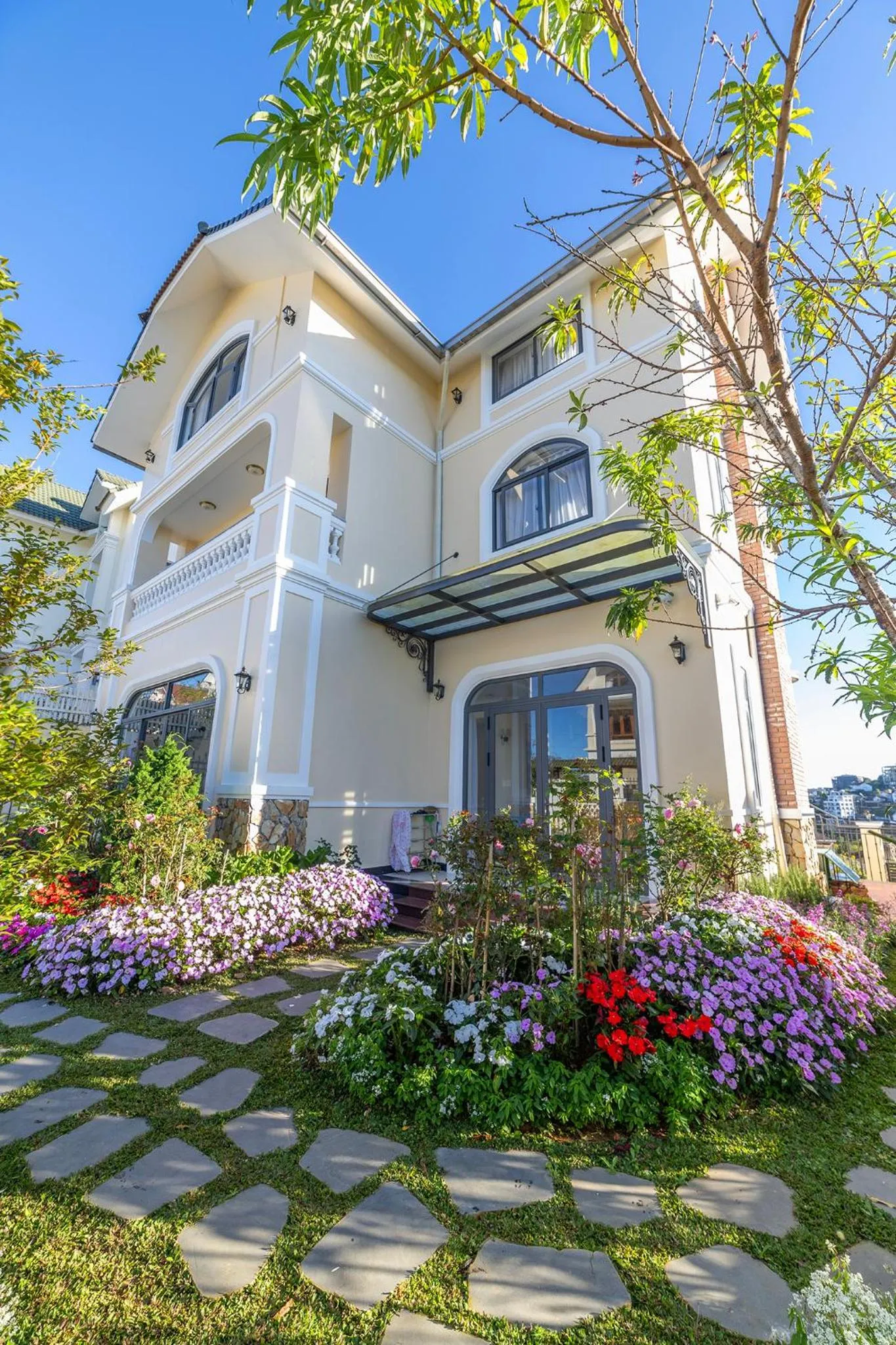 Property building in Cerasoi Boutique Villa Dalat