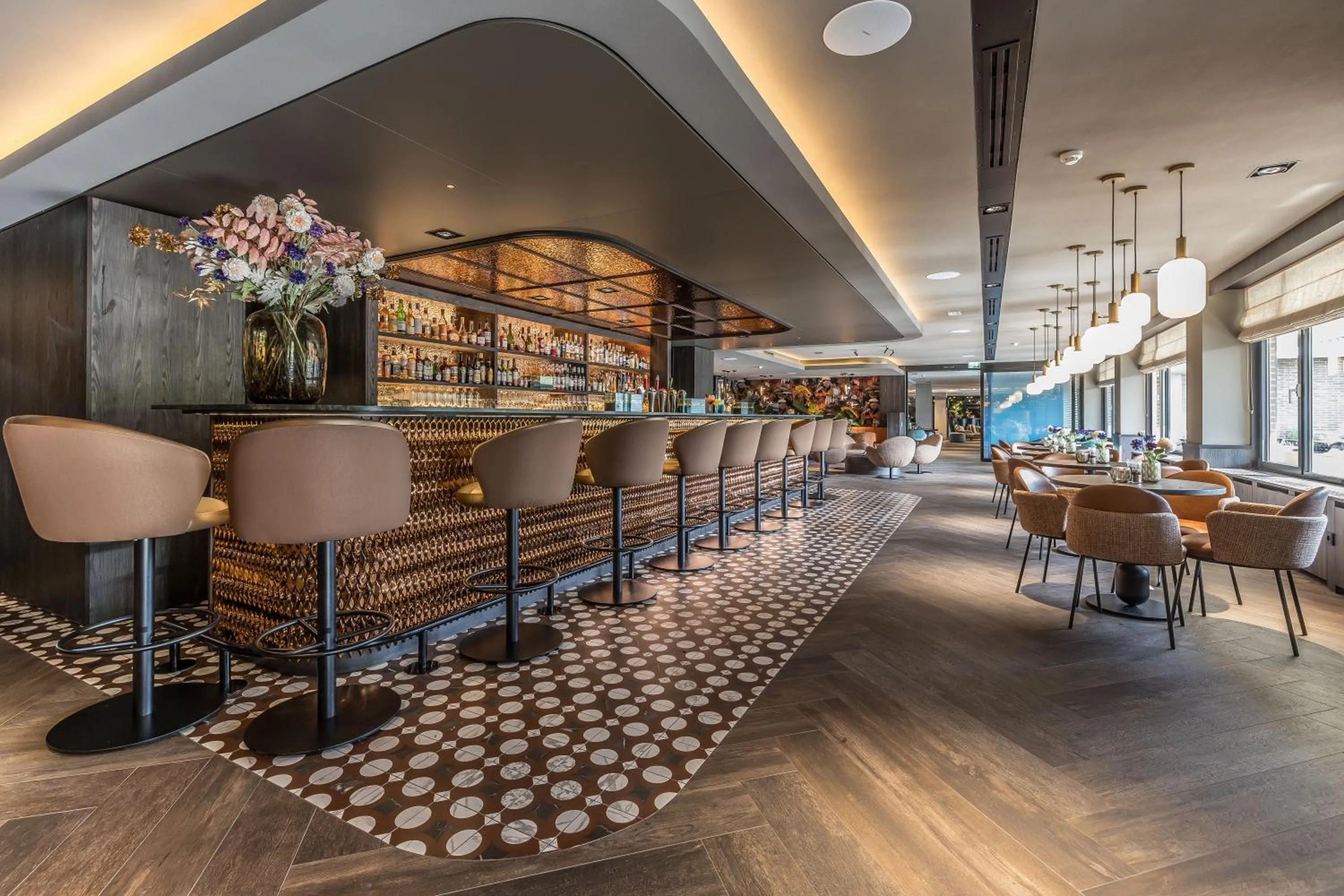 Lounge or bar in Van der Valk Hotel Assen