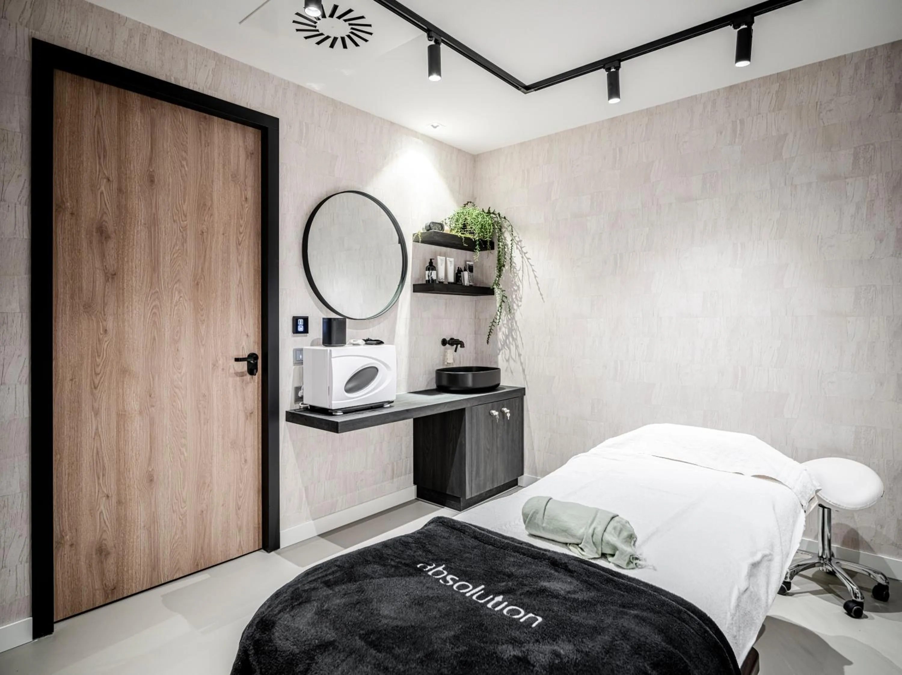 Massage, Bed in Van der Valk Hotel Assen