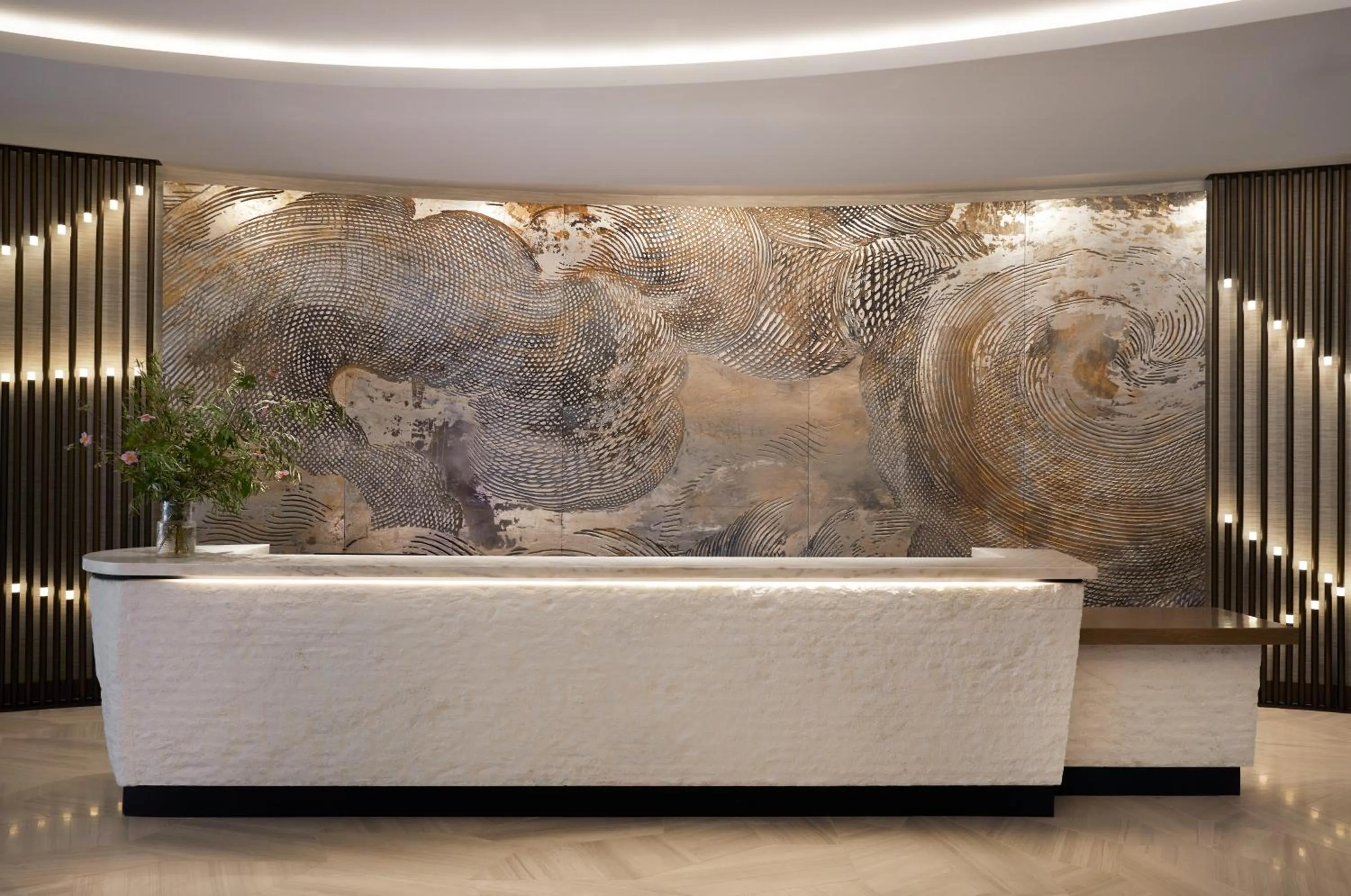 Lobby or reception in InterContinental Seattle Bellevue, by IHG