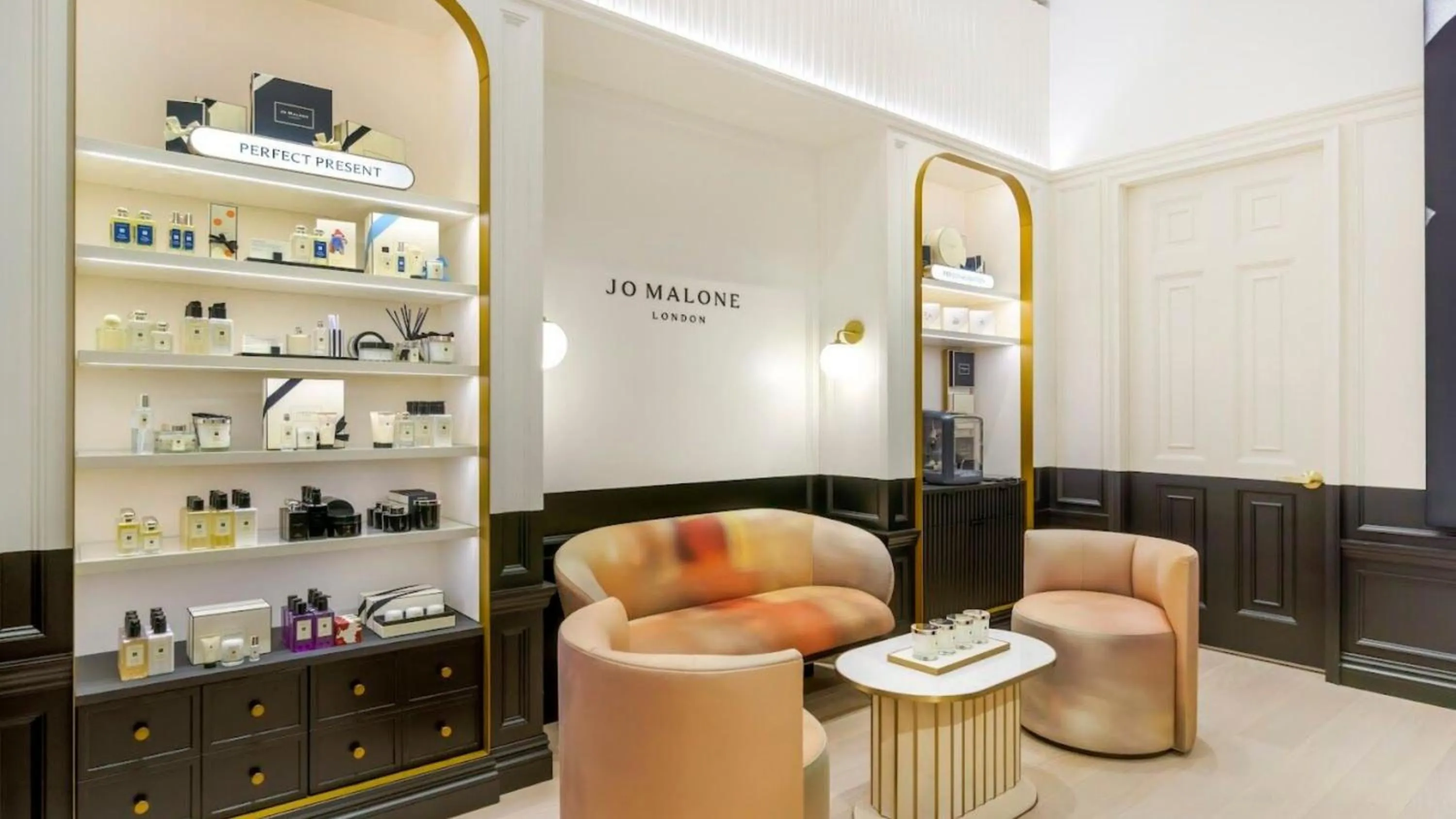 Nearby landmark in InterContinental Seattle Bellevue, by IHG