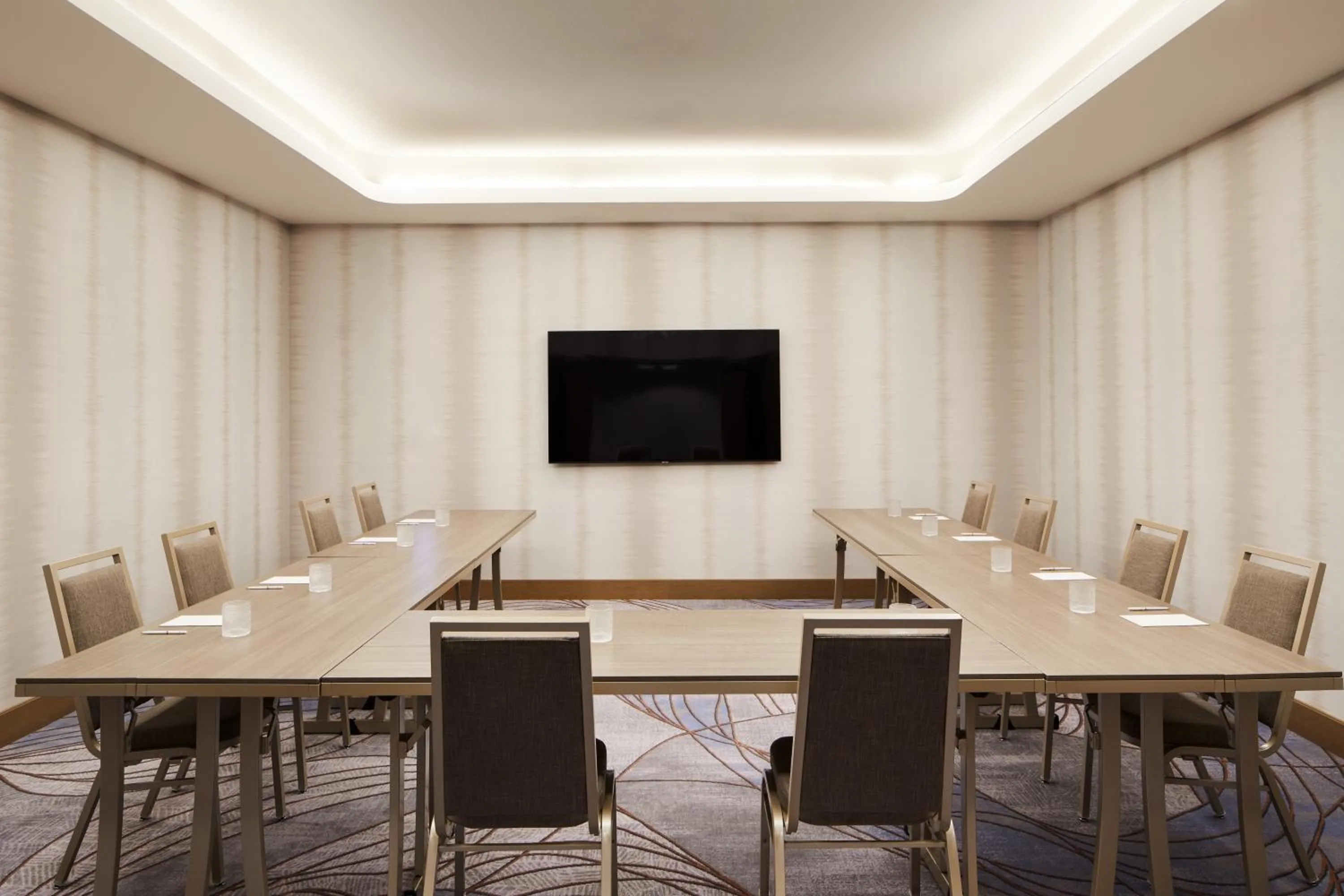 Meeting/conference room in InterContinental Seattle Bellevue, by IHG