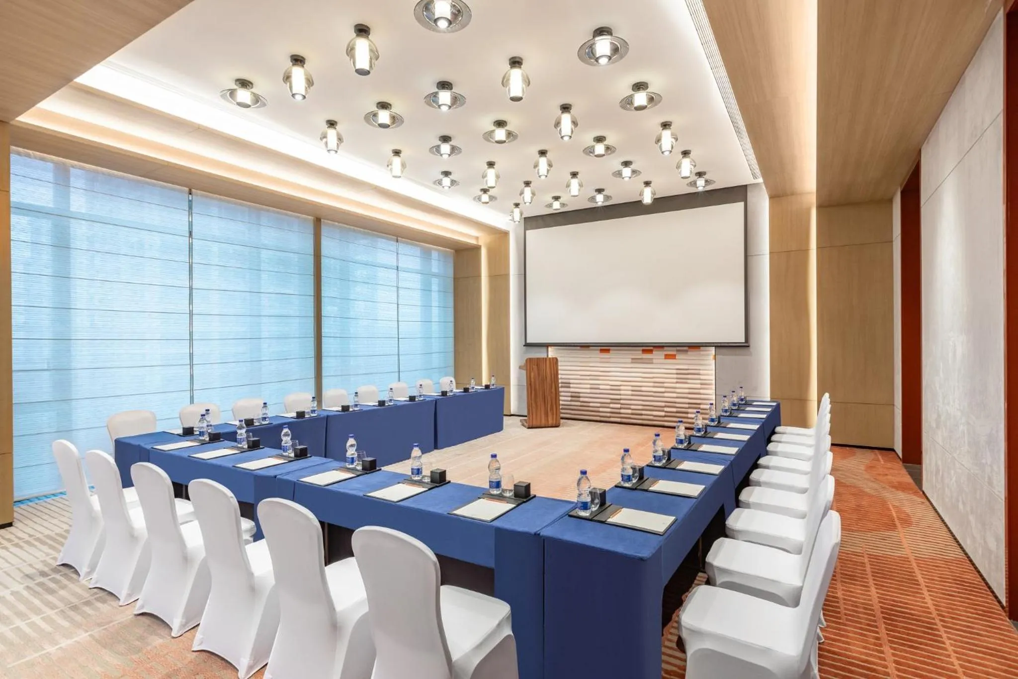Meeting/conference room in Hotel Indigo Changsha Meixi Lake