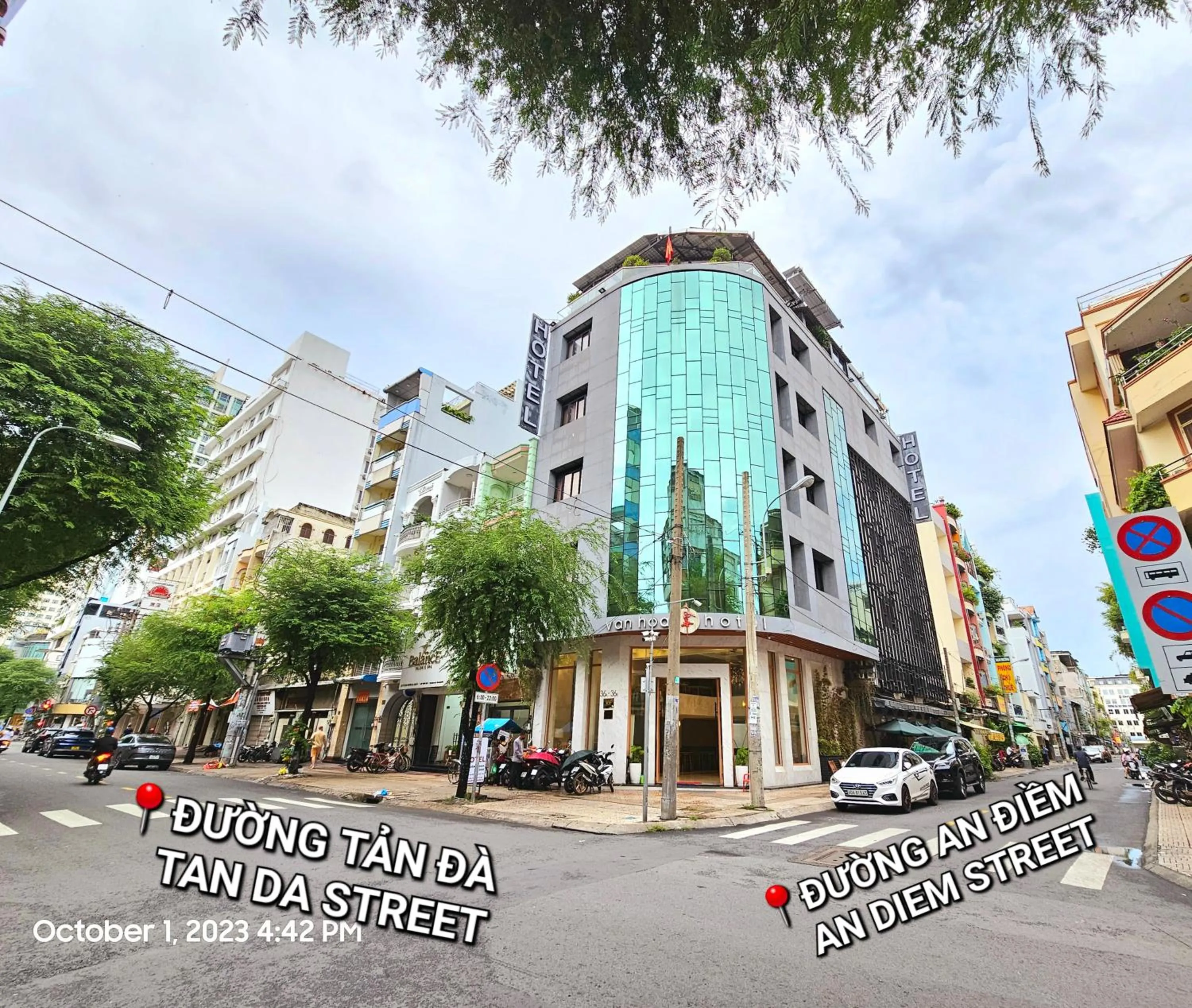 Property building in Văn Hoa Hotel