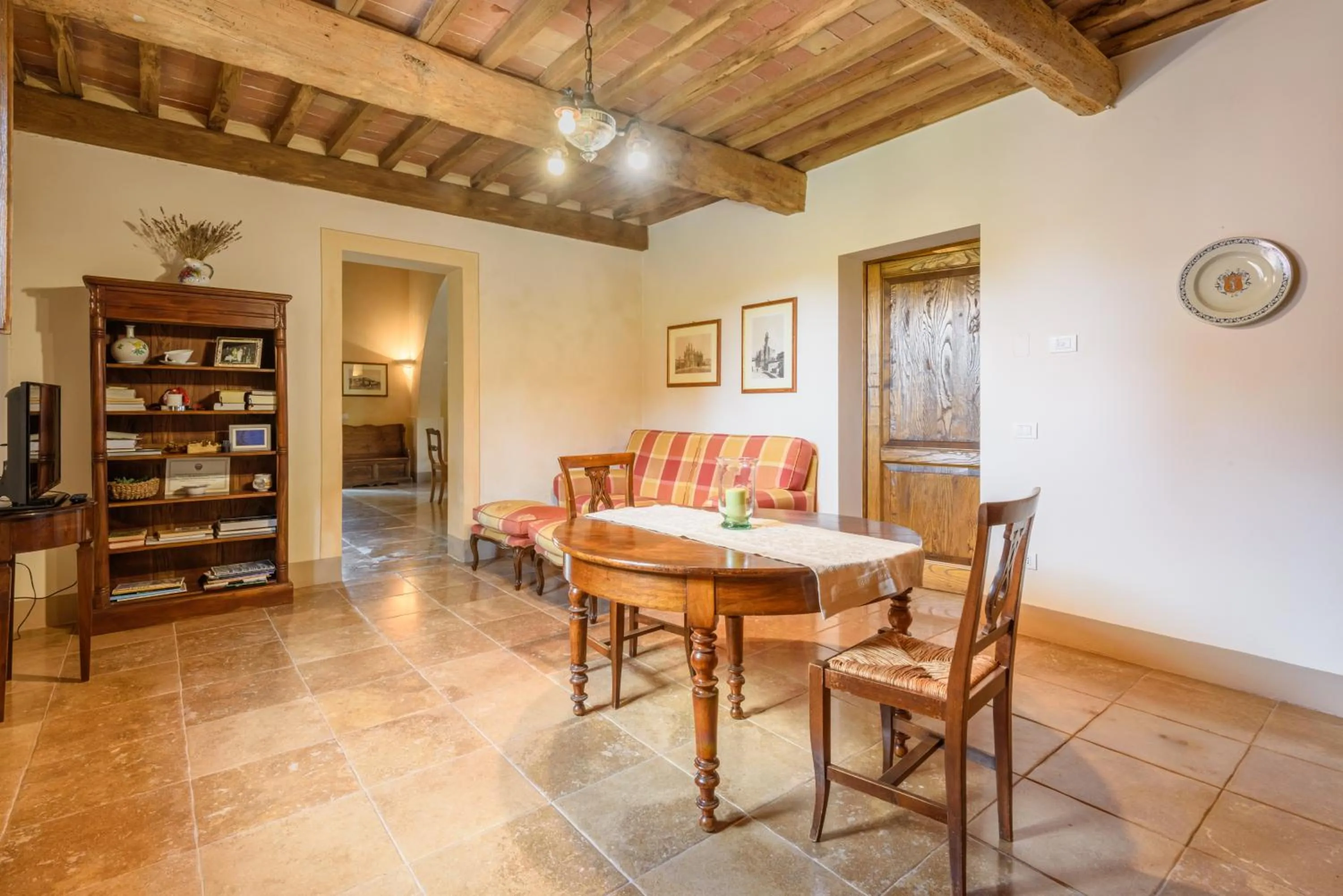Living room in Villa Boschetto by Mmega