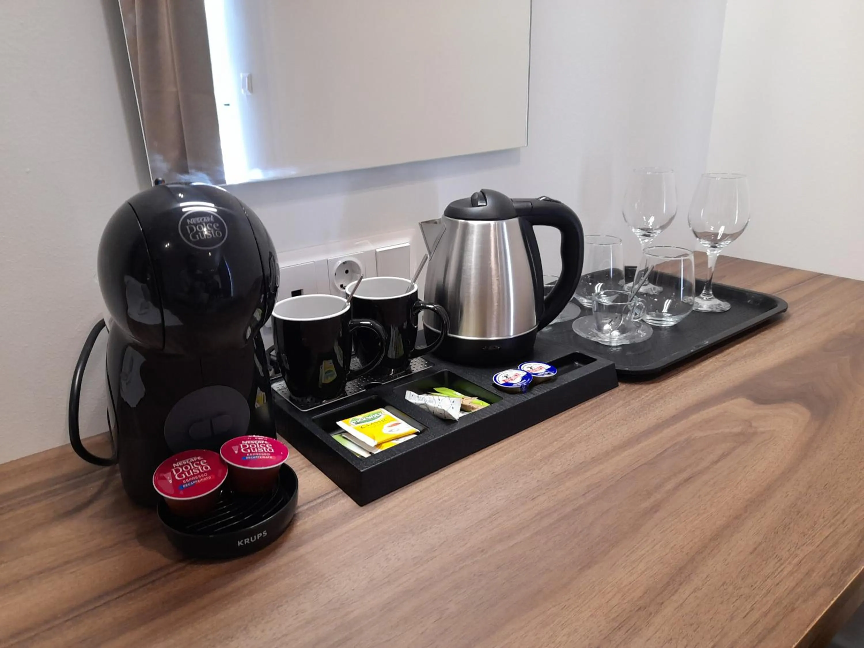 Coffee/tea facilities in Elite Centre