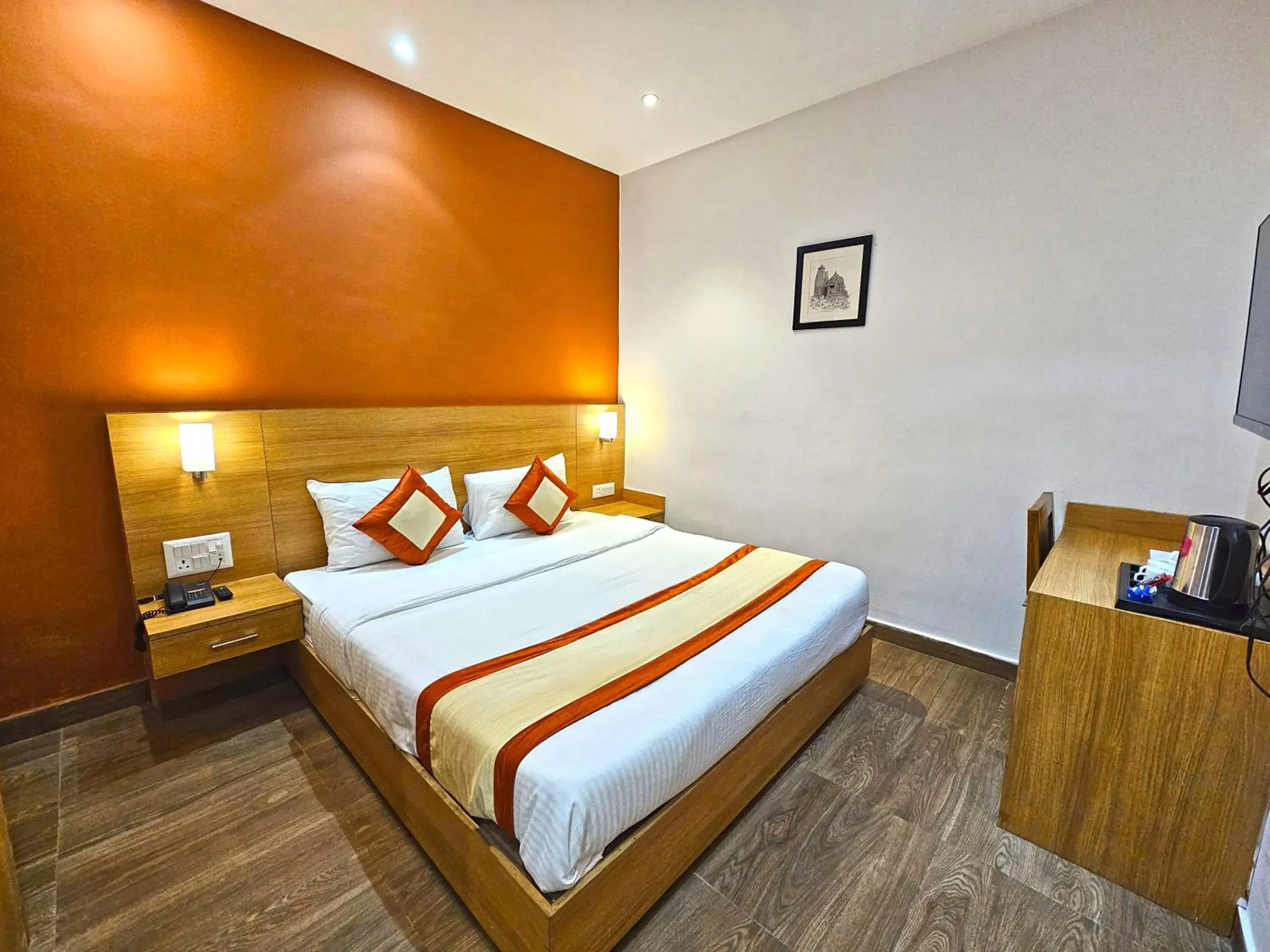 Suite - single occupancy in Hotel The Bundela - Khajuraho, Madhya Pradesh Suite - single occupancy in Hotel The Bundela - Khajuraho, Madhya Pradesh