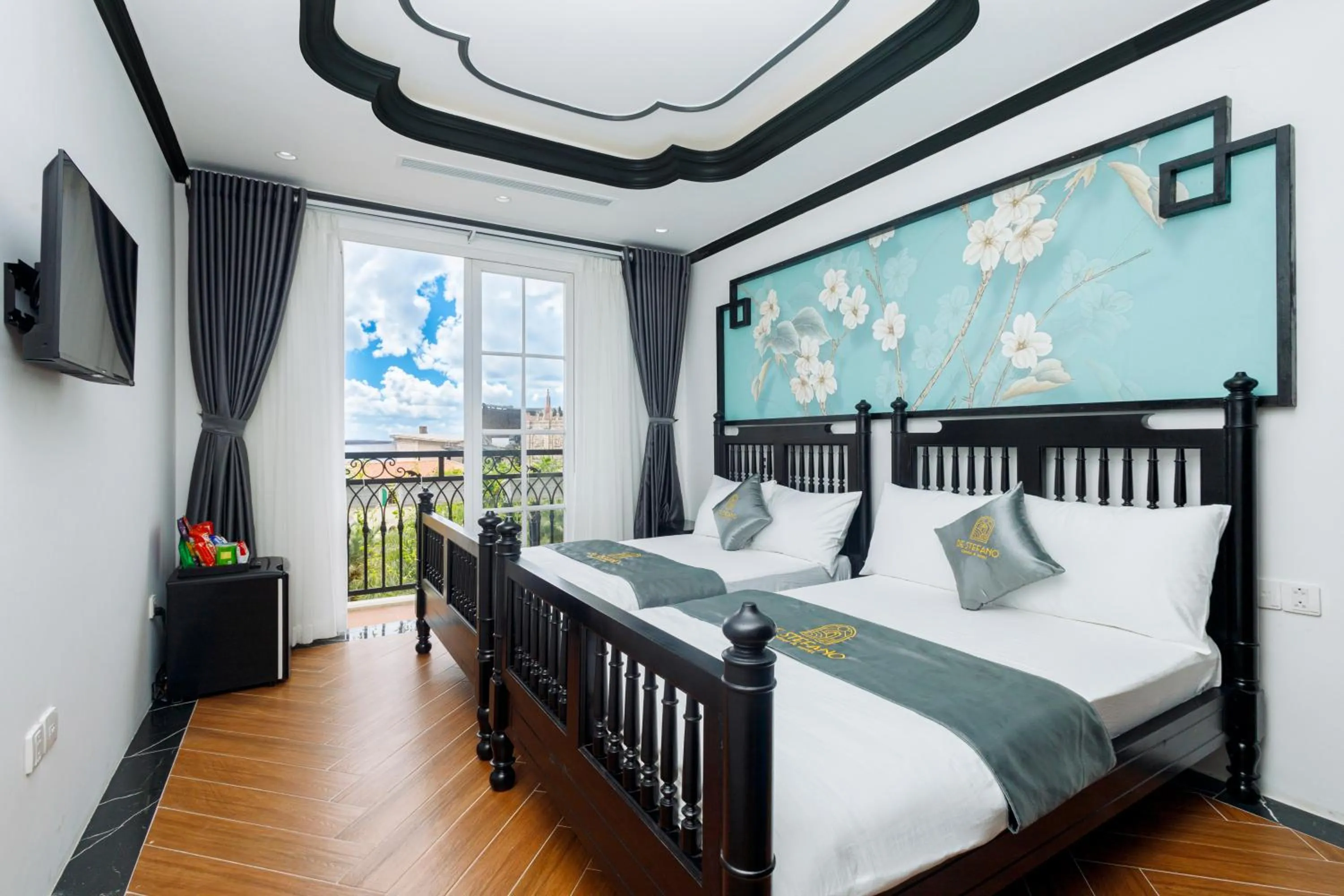 Bed in De Stefano Coffee and Hotel